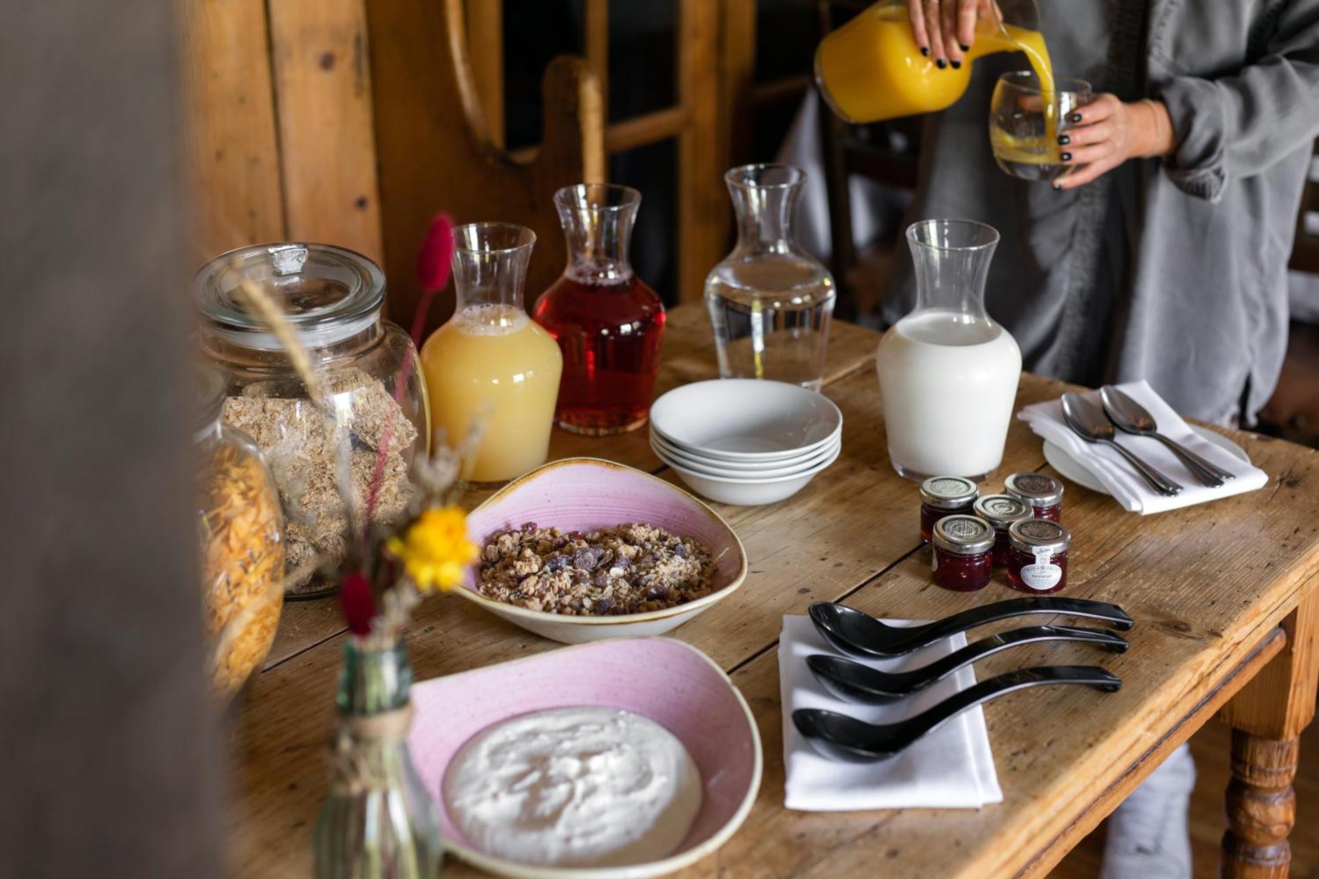 Continental breakfast