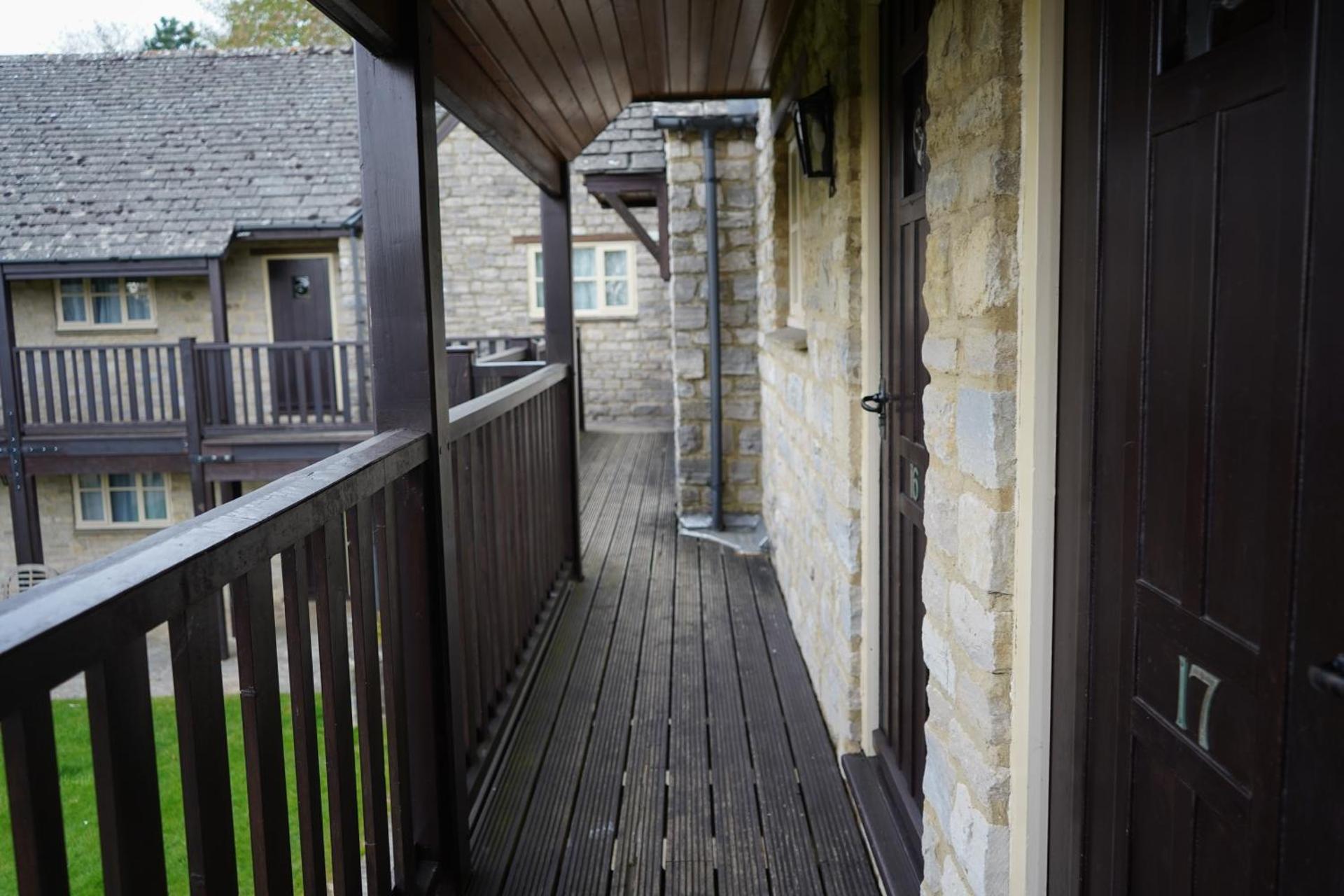 The Bird In Hand Inn, Witney