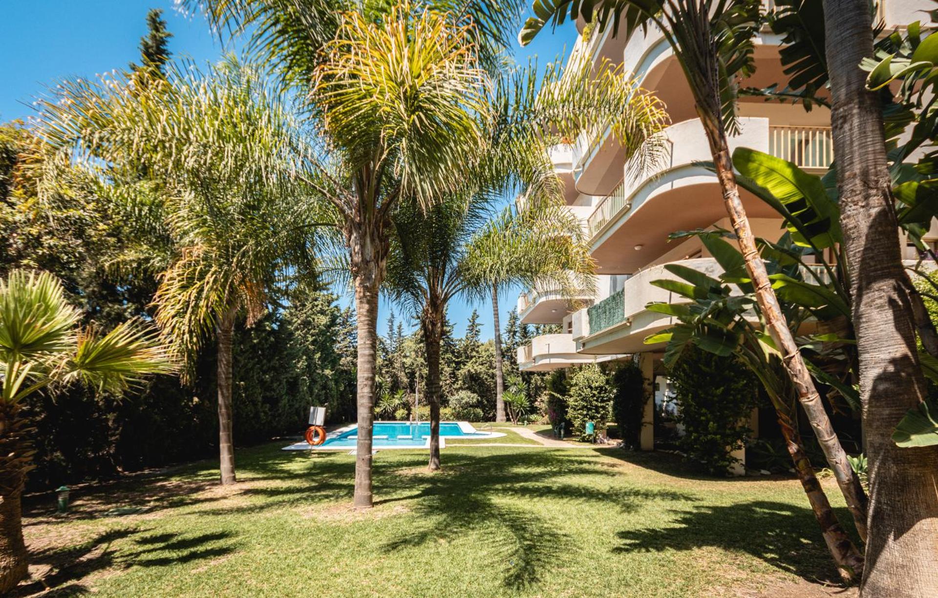 Apartment Puerto Banus Marbella