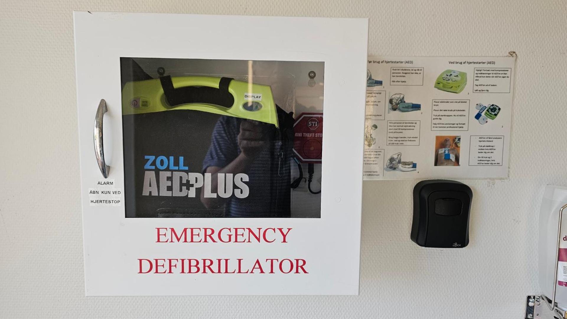 Logo/Certificate/Sign