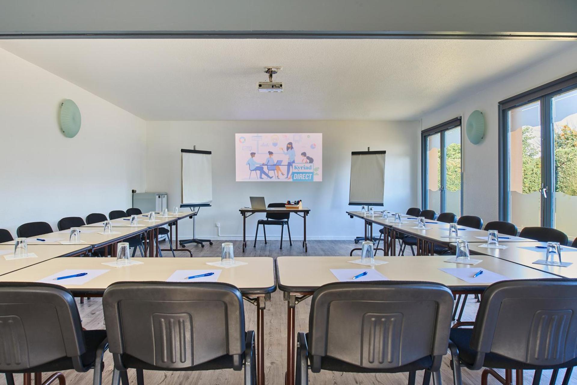 Meeting/conference room