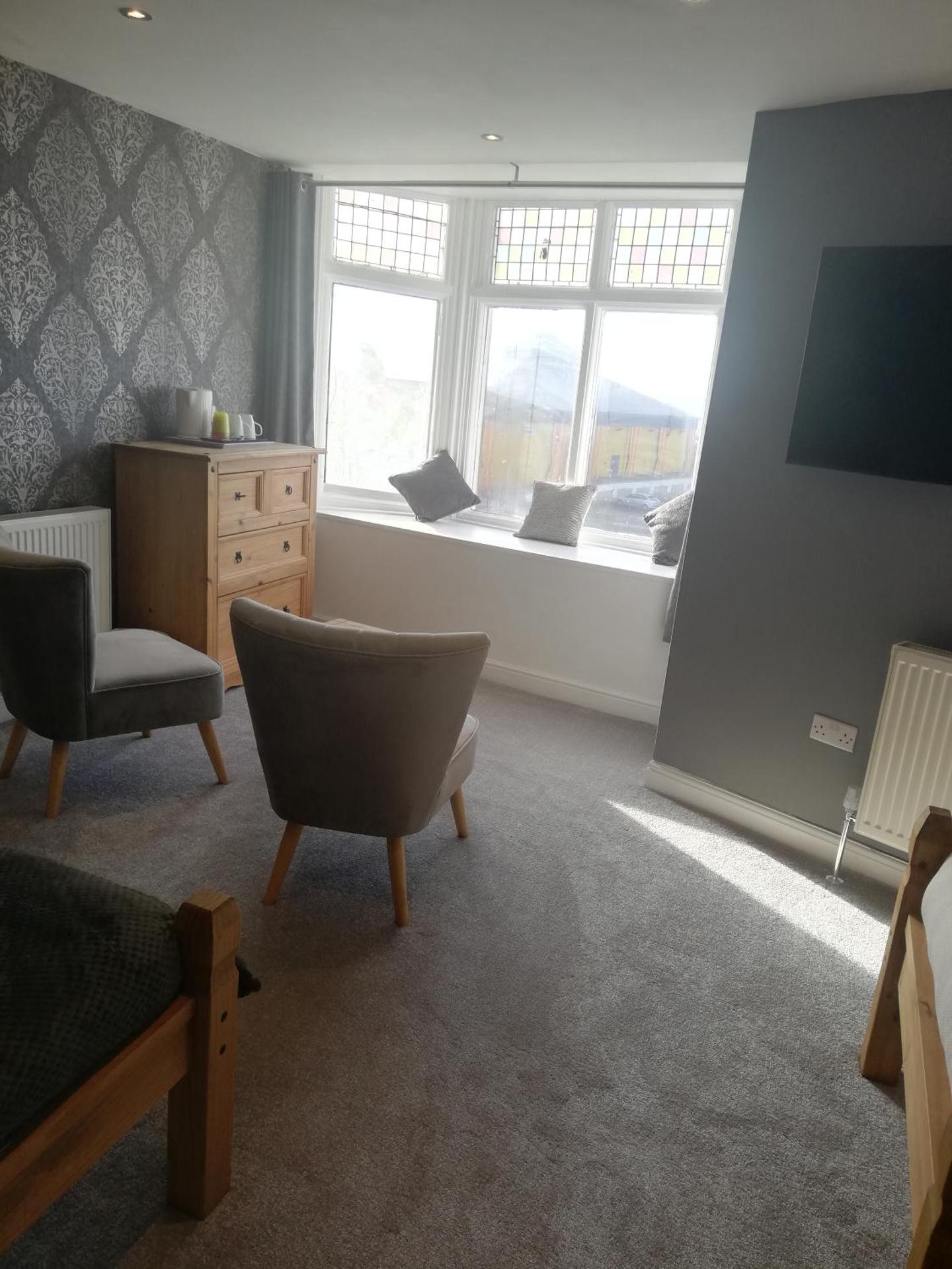 Camelot Seafront Hotel