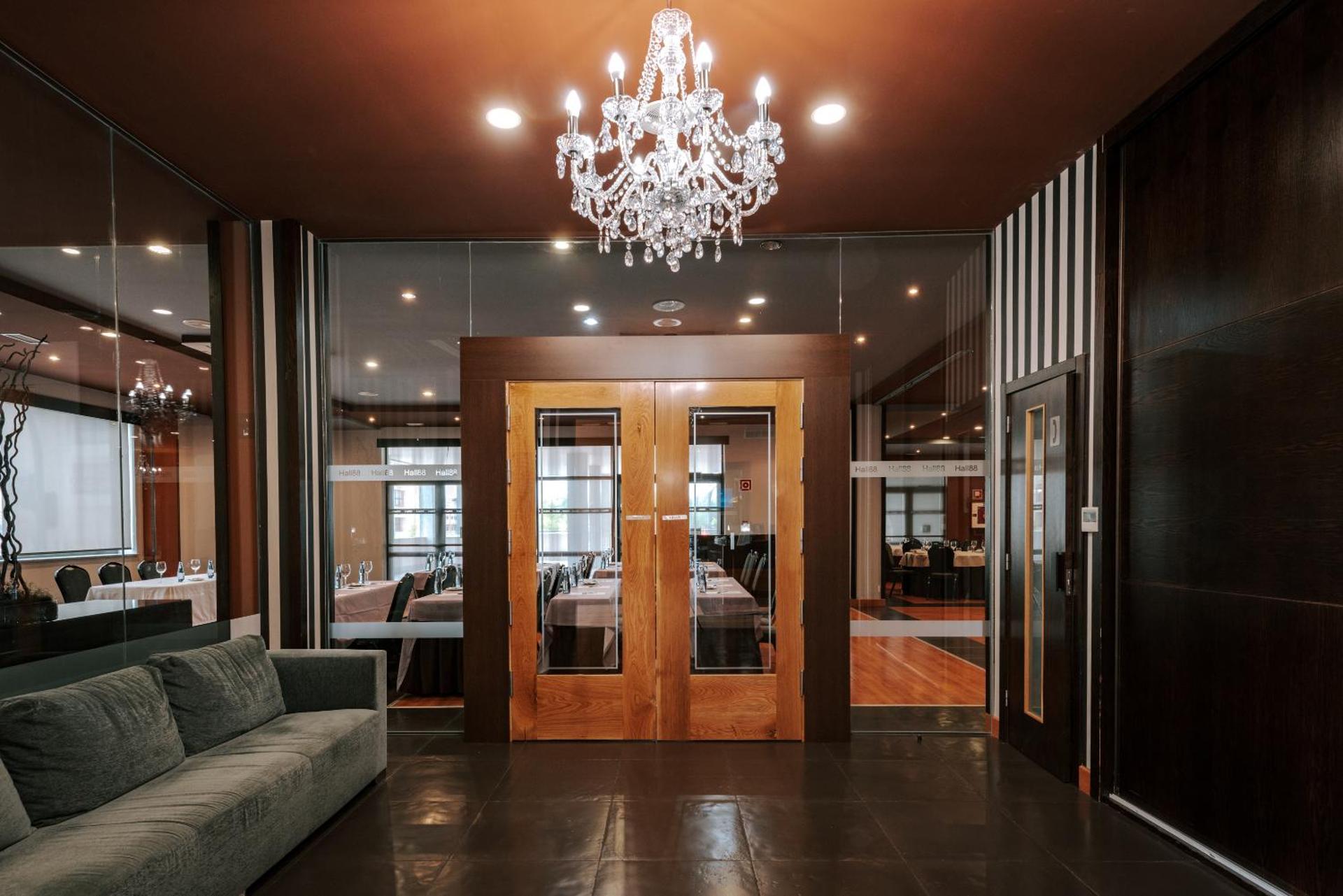 Meeting/conference room