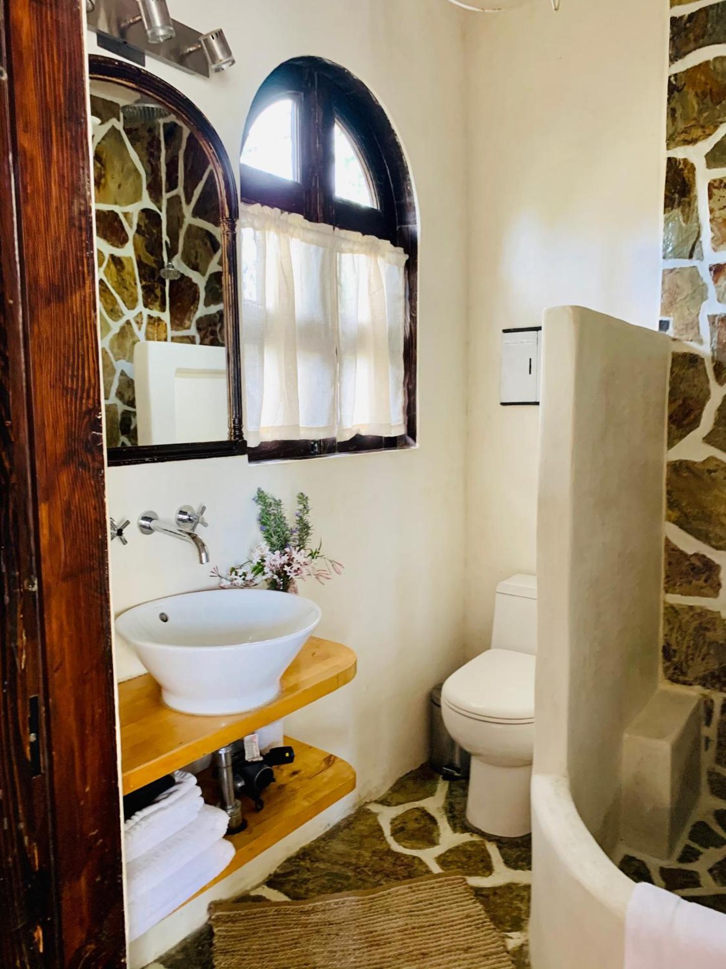 Under the Tuscan Sun Cottage in West Los Angeles