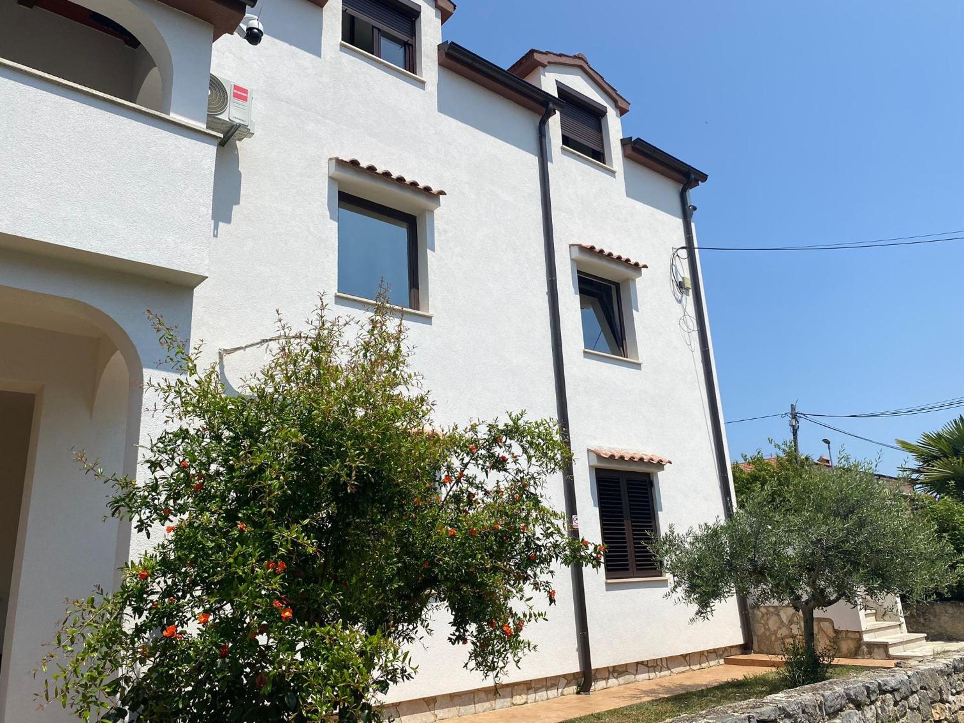 Apartmani Ana Borovac