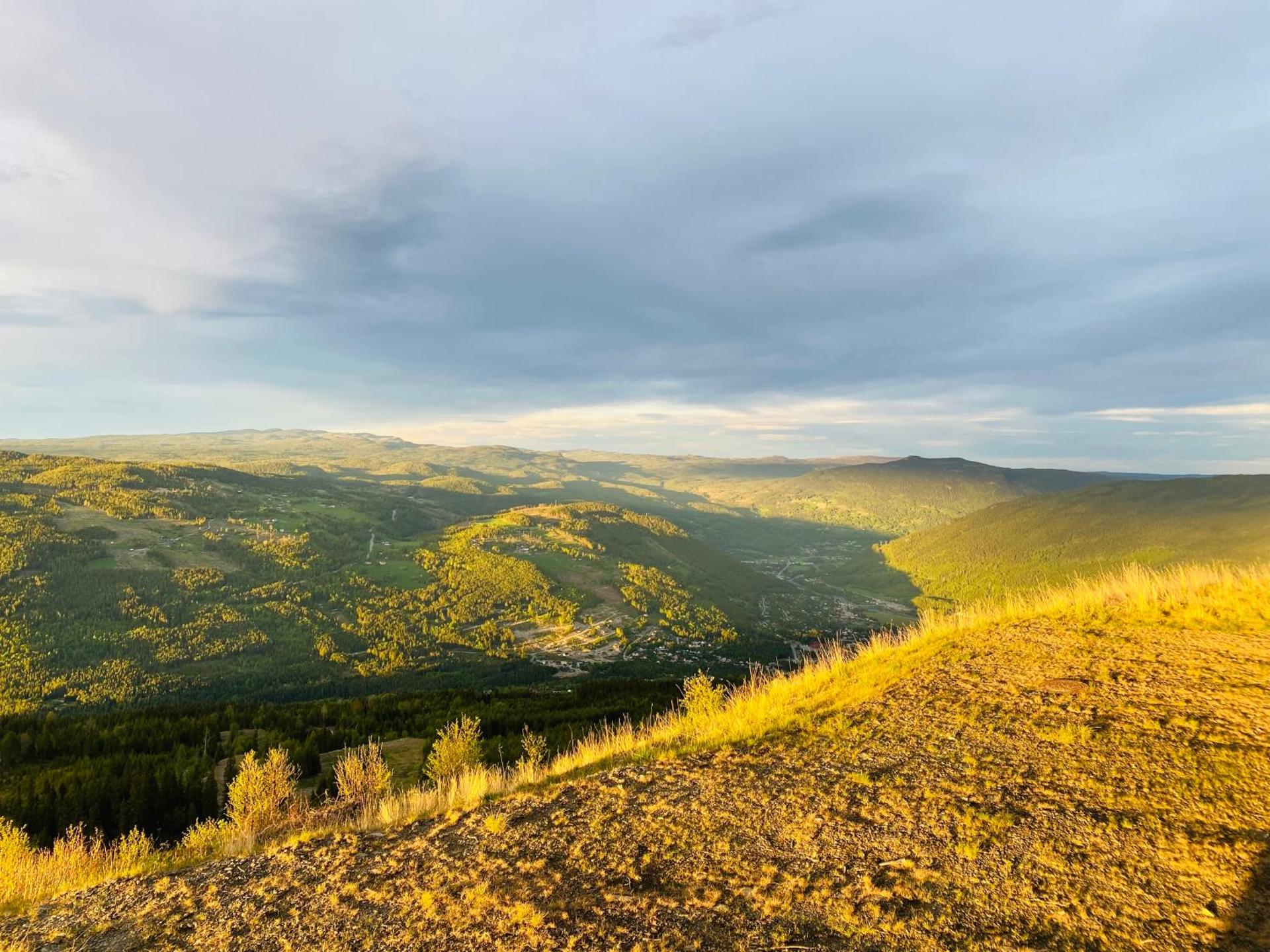 Perfect Christmas atmosphere! Beautiful Apartment at Skagahøgdi with Panoramic View