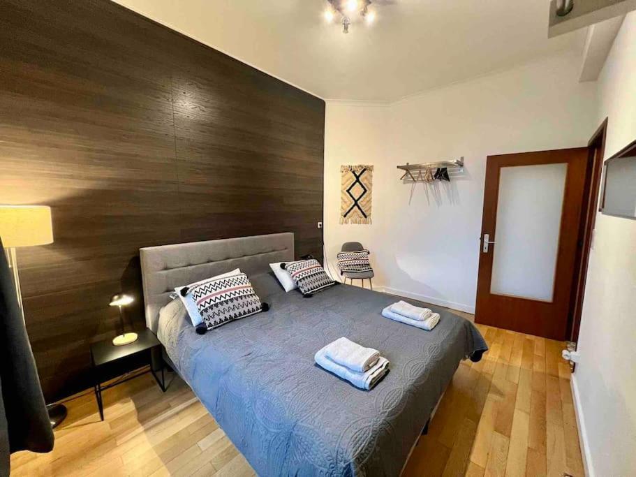 Bellevue - Grand appartement pour 5 sur les quais de la Meuse