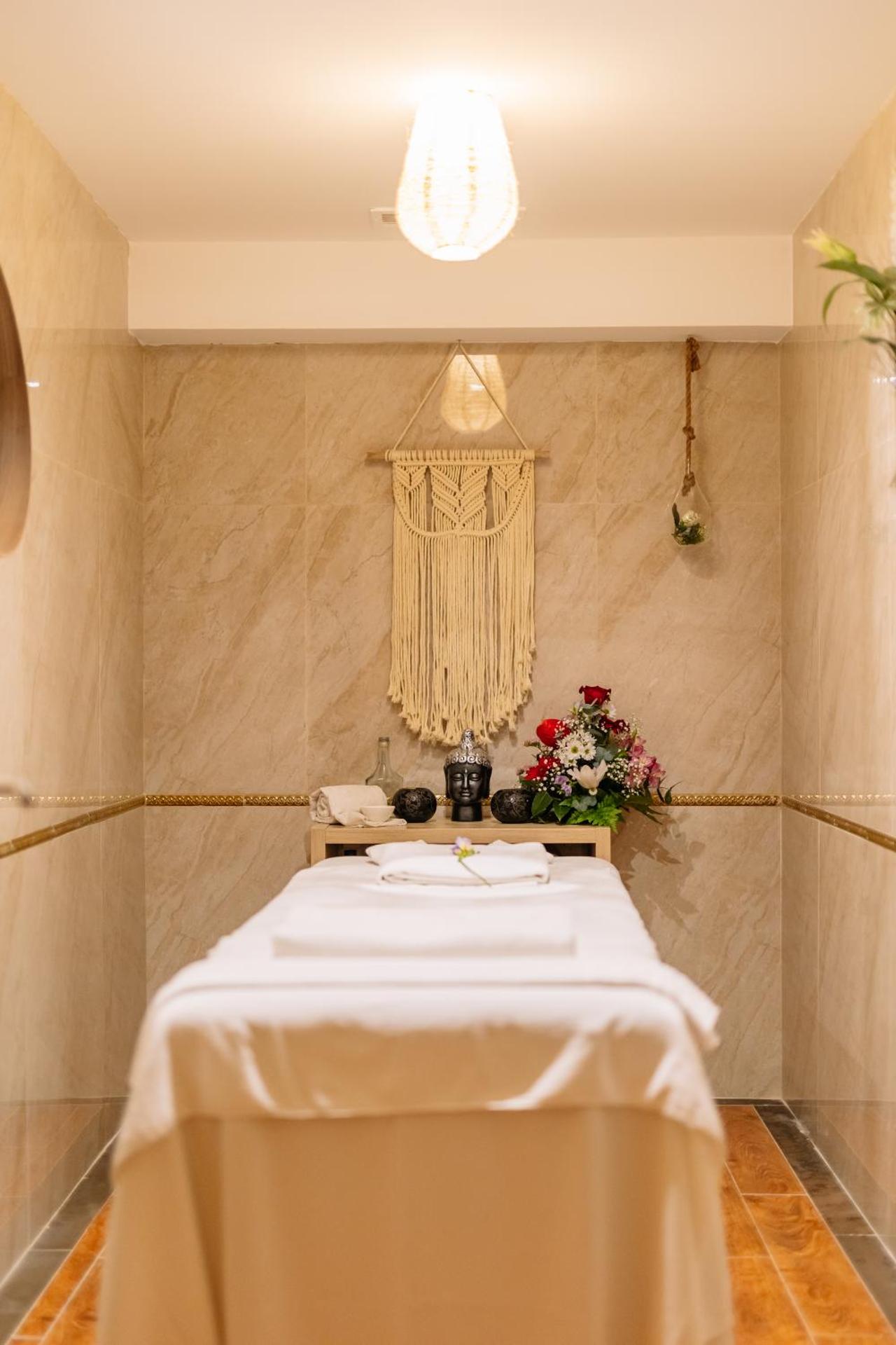 Spa and wellness centre/facilities