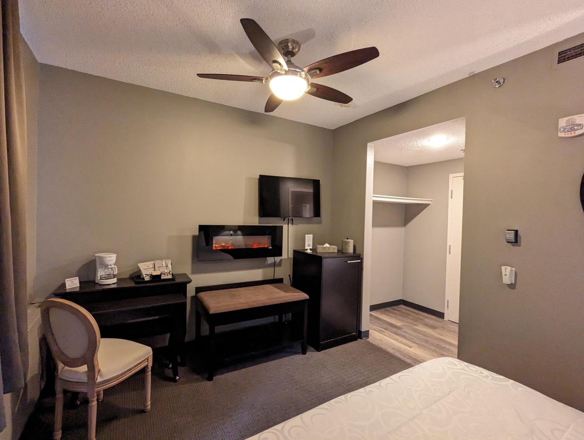 Coffee/tea facilities