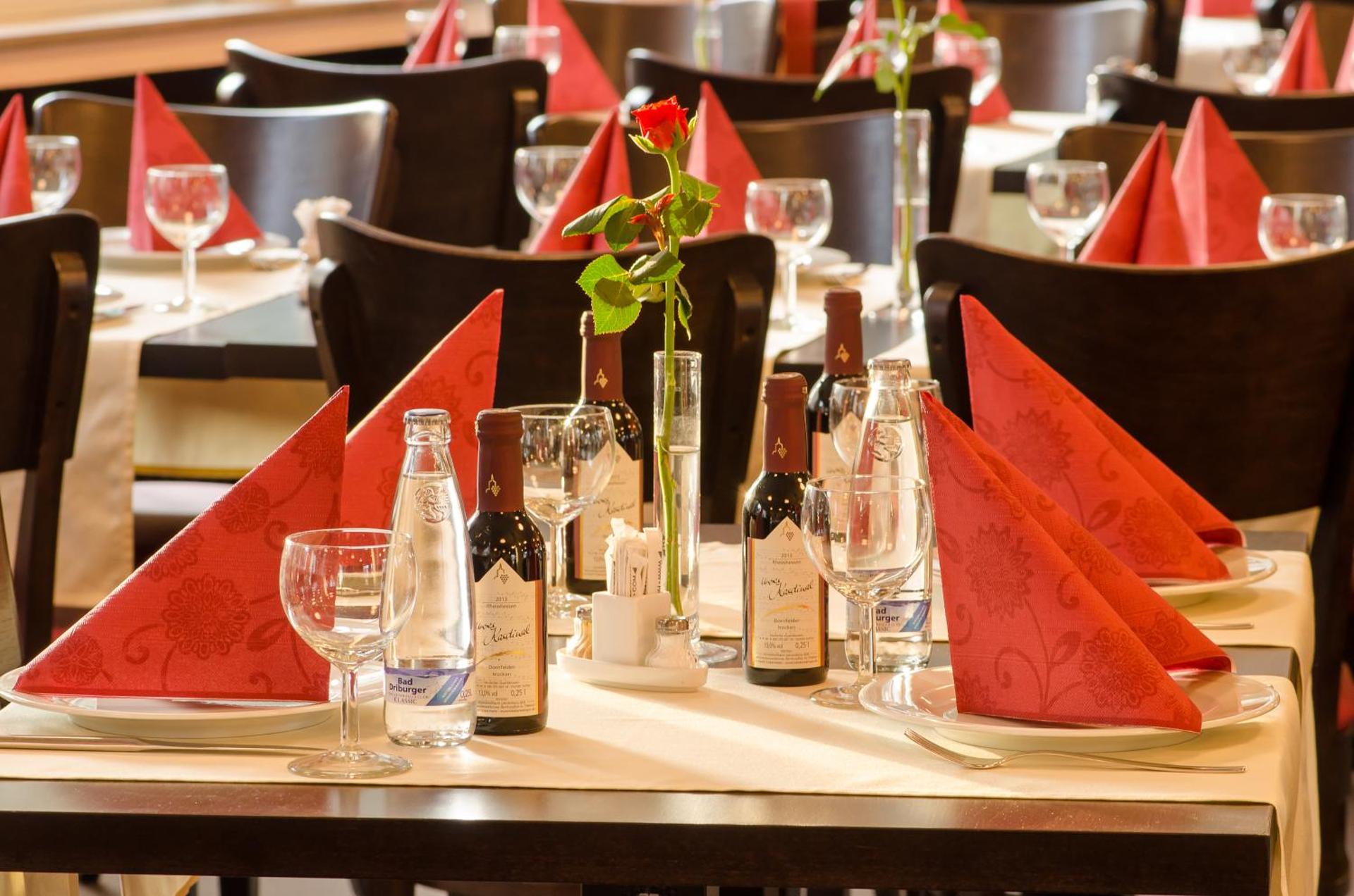 Restaurant/places to eat