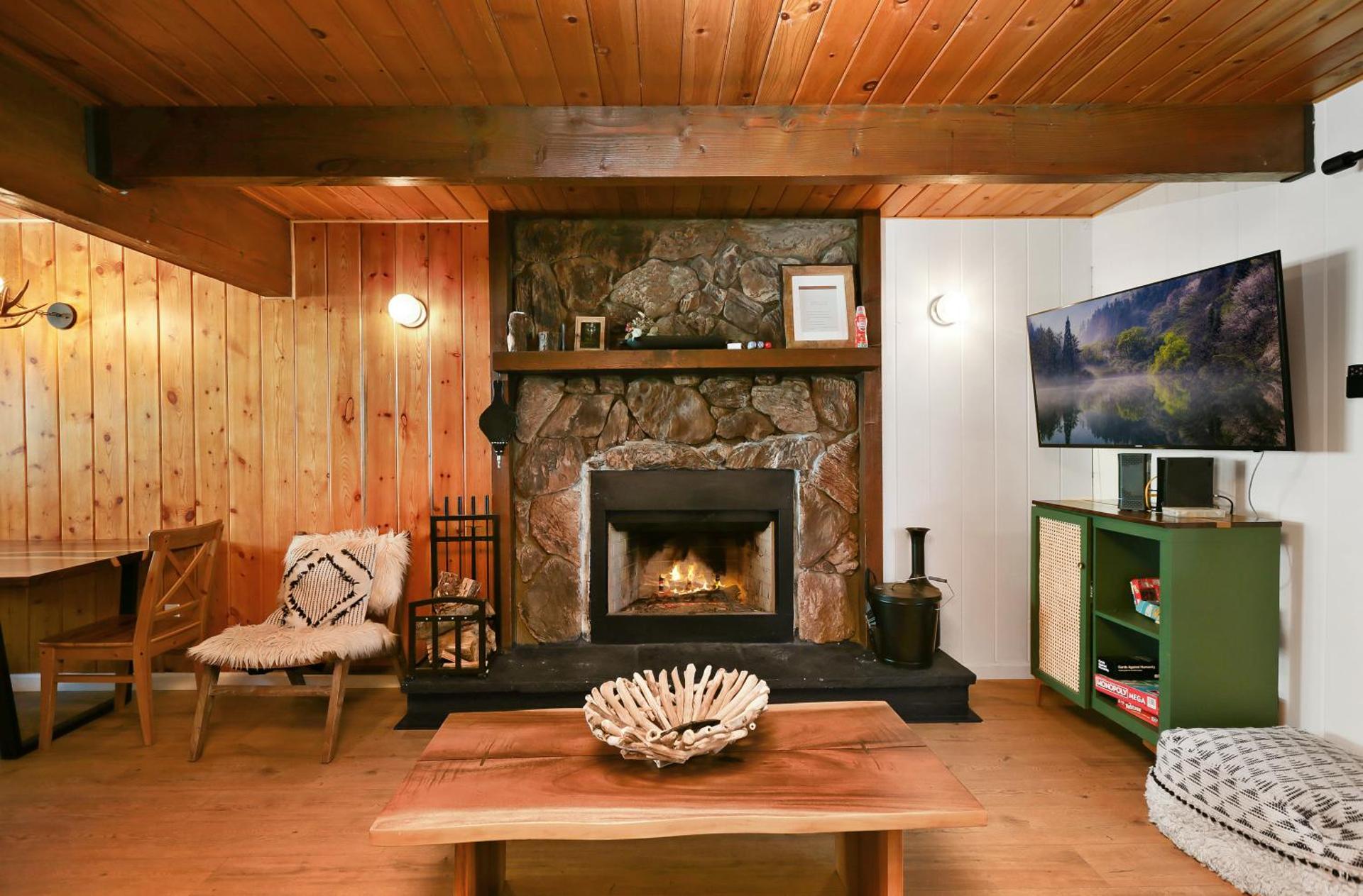 Le Chalet of Arrowbear Lake