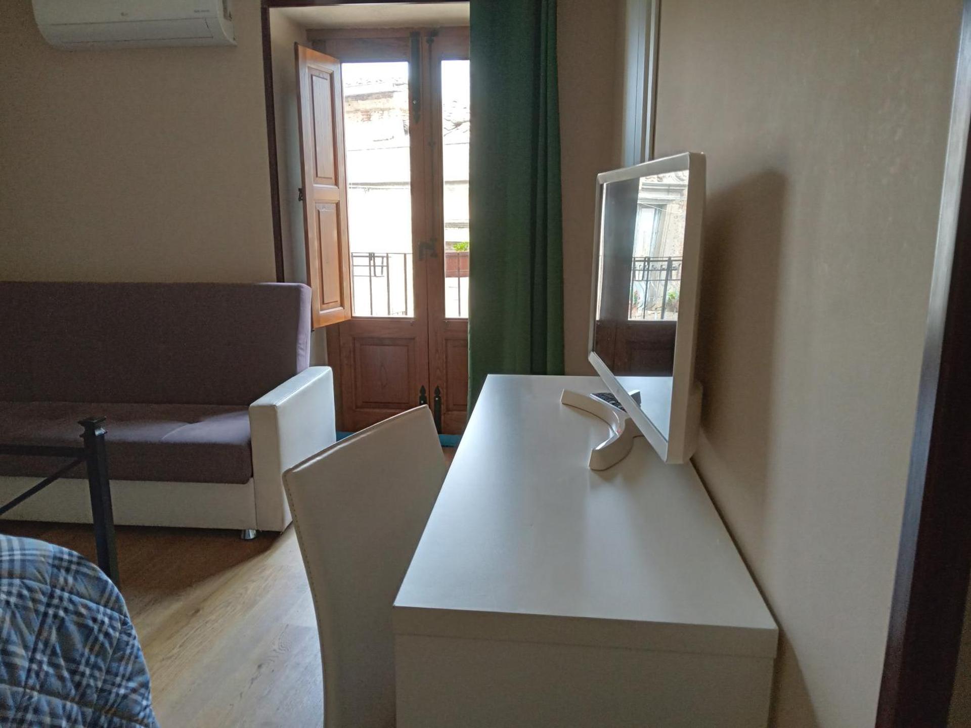 San Nicolò Holiday Home