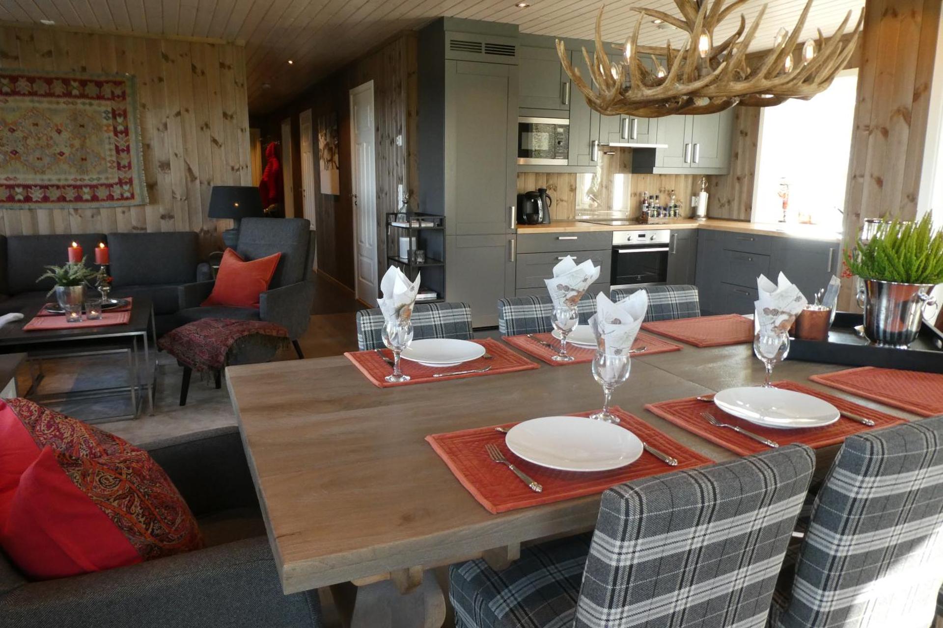 Bualie - Golsfjellet - Biking, swimmming, hiking. High standard.