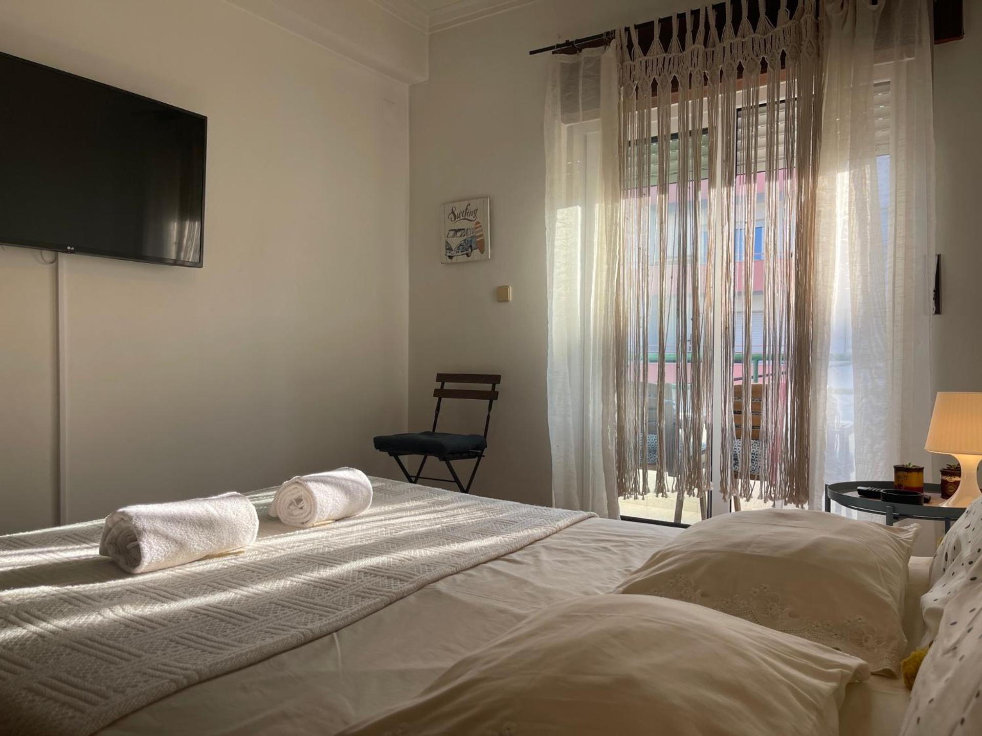 BestHomeStay- Caparica Beach Lisbon