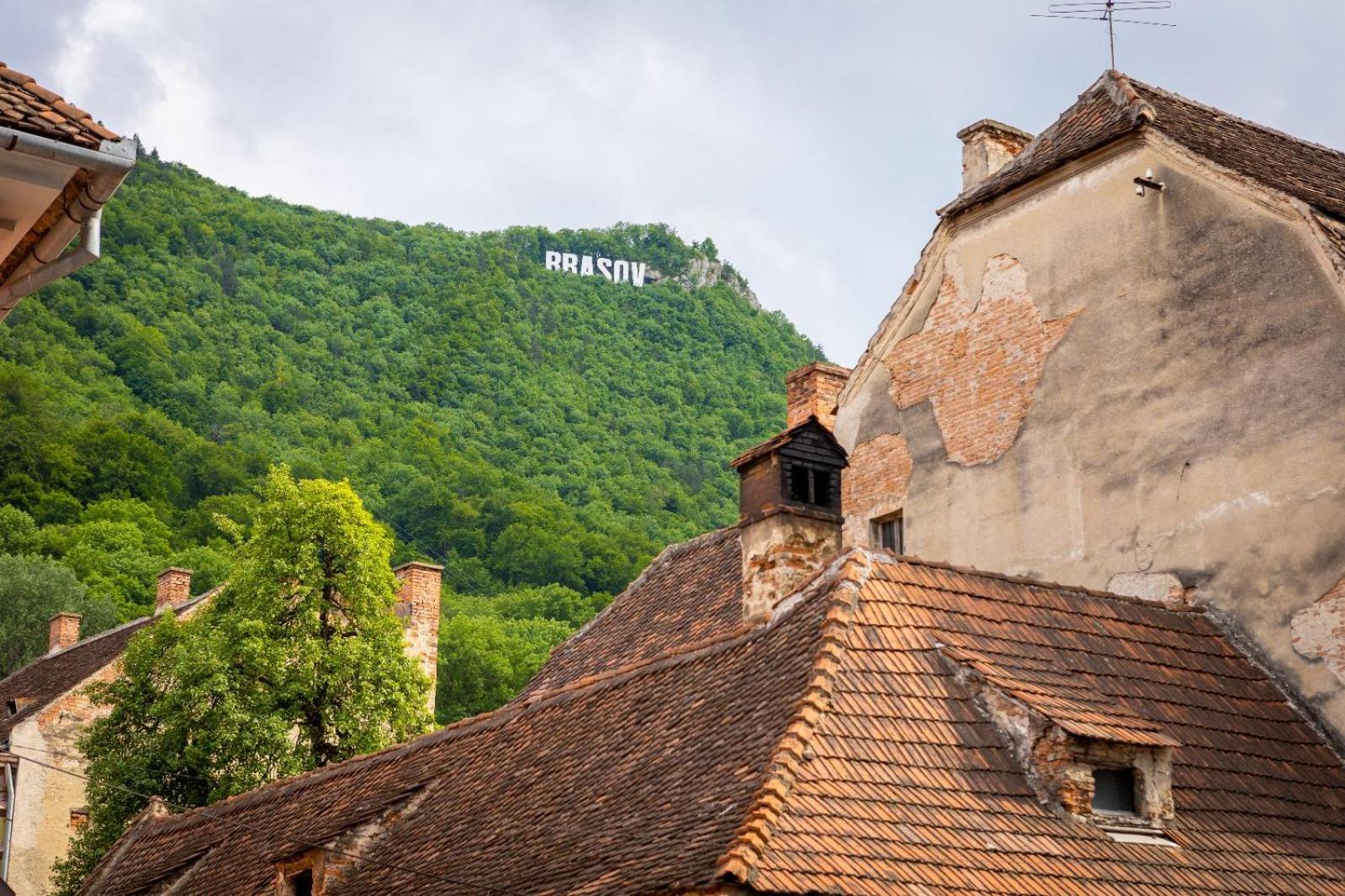 Piata's Hidden Apartment