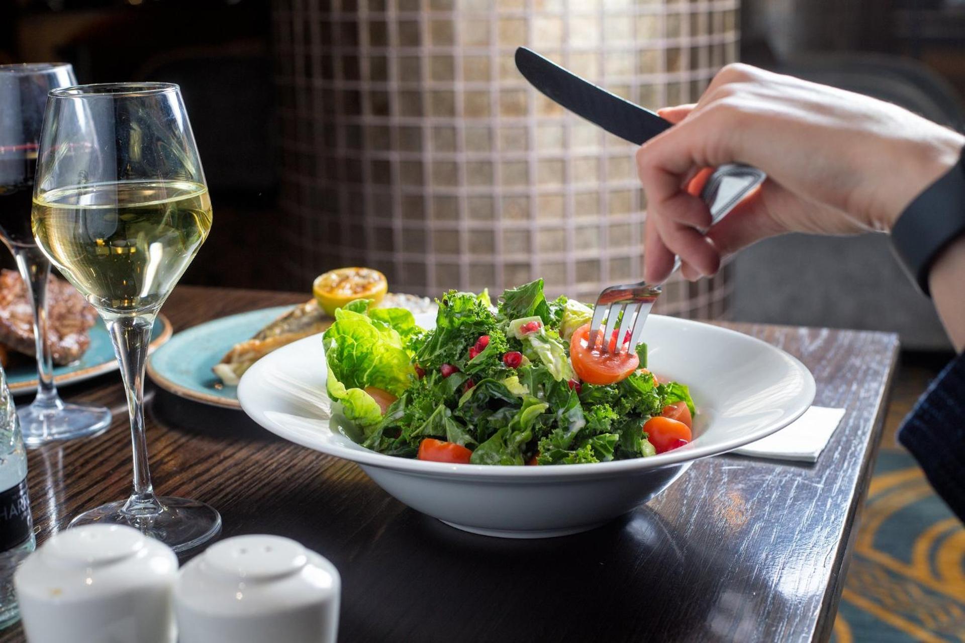 Restaurant/places to eat