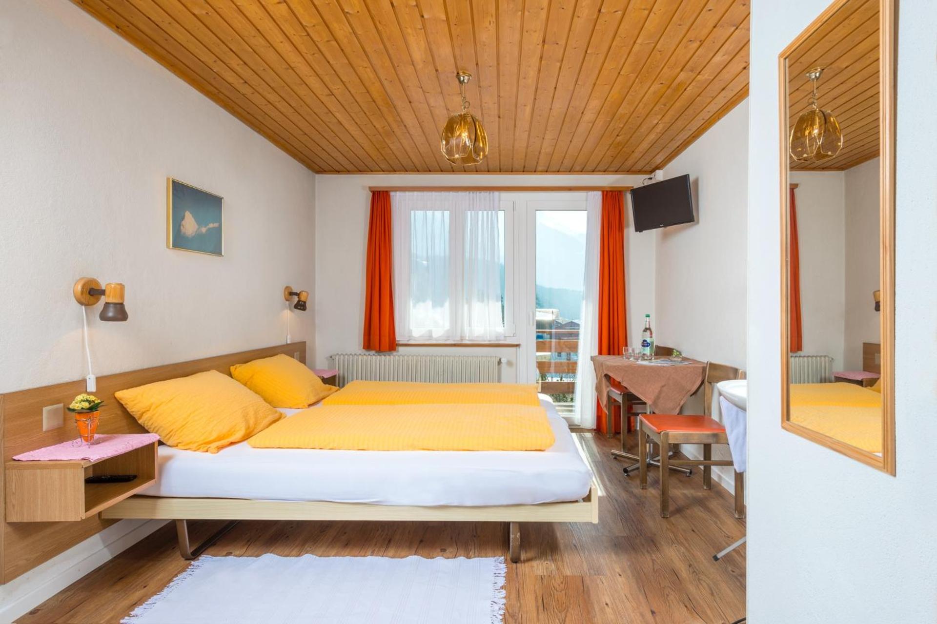 Double Room with Shared Bathroom