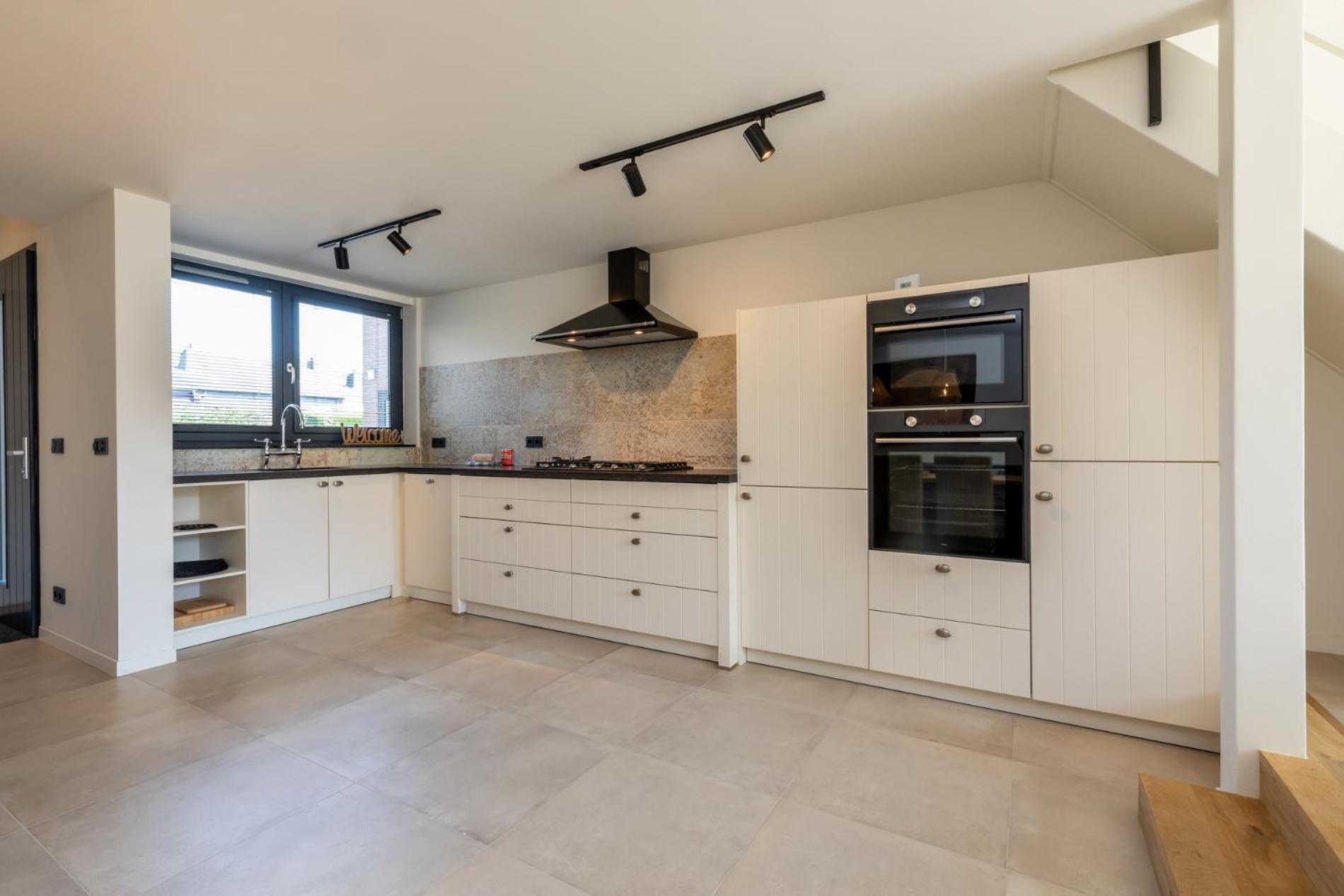 Welcome in - Vakantiehuis met ruime zonnige tuin I Lepelblad 42, Nieuwvliet-Bad