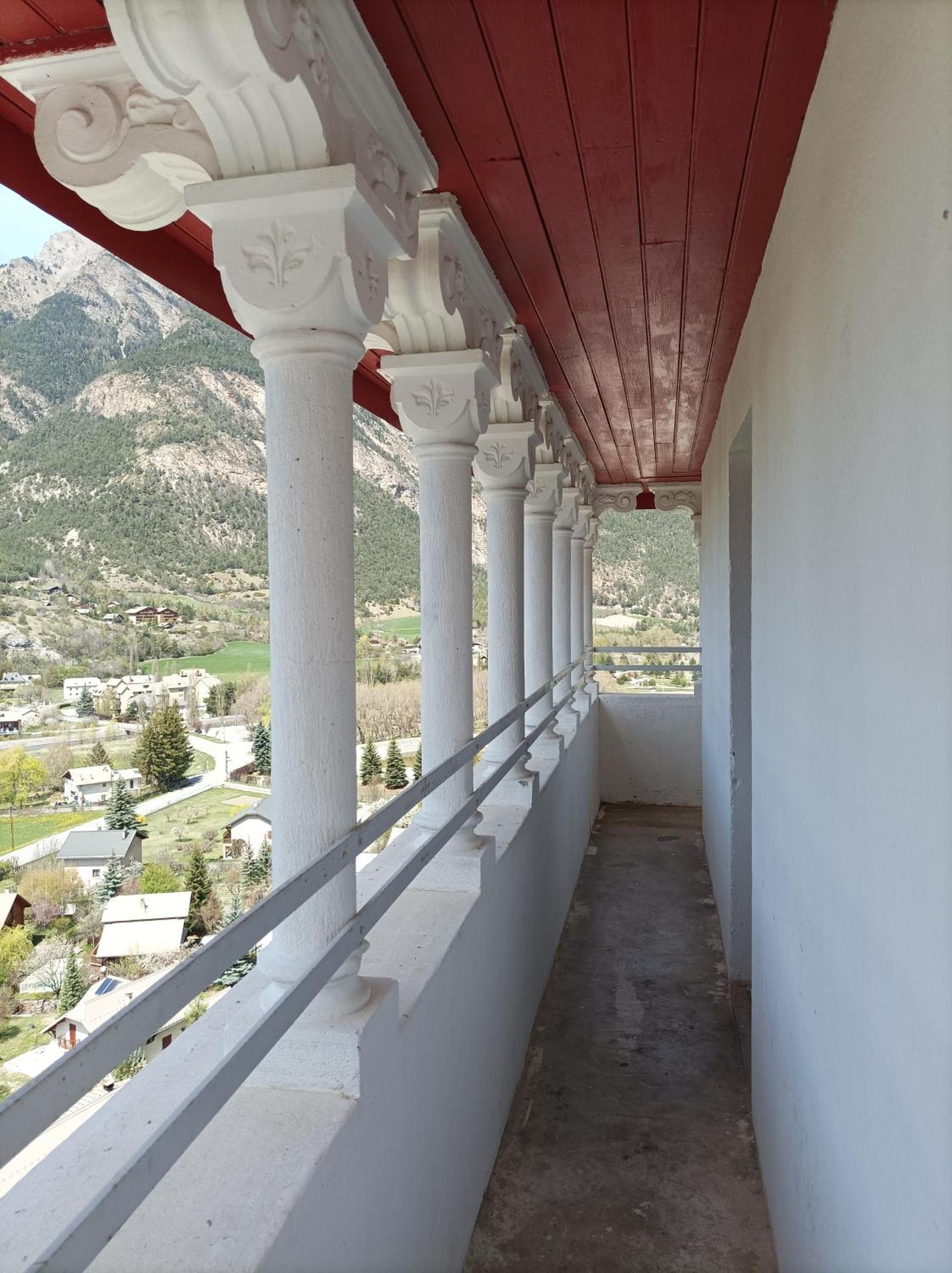 Résidence Château des Magnans by Nevesol