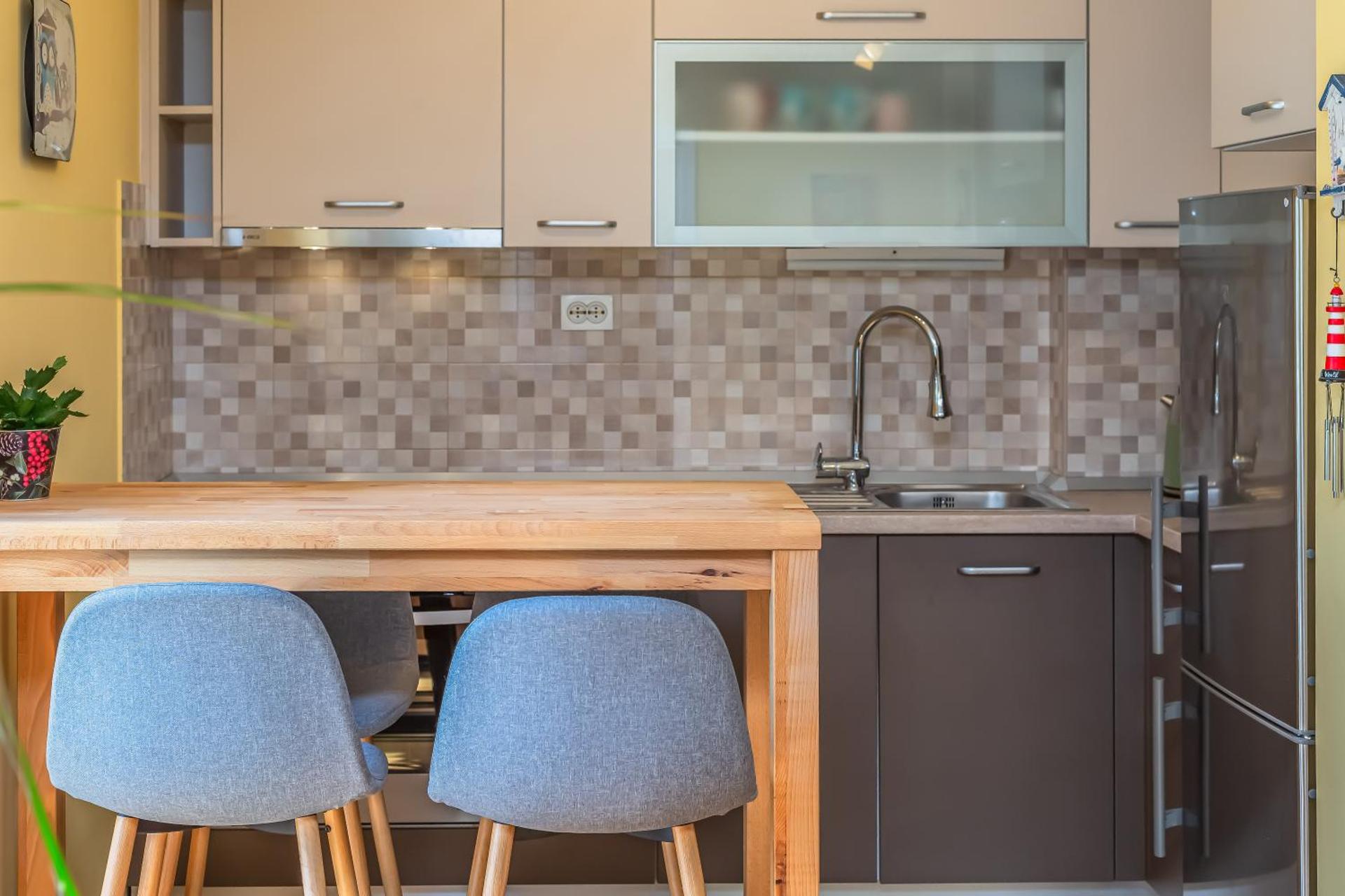 Kitchen or kitchenette