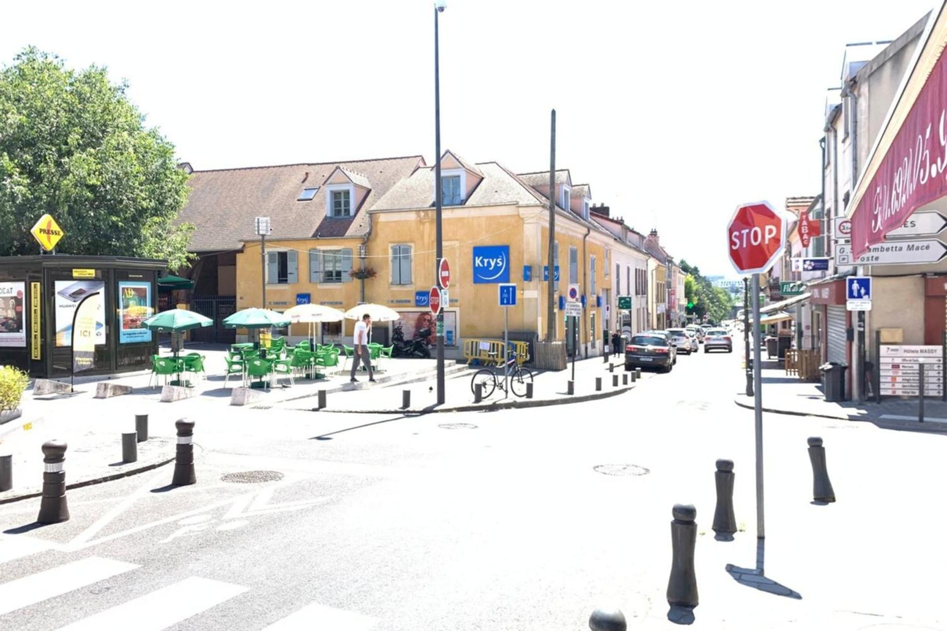 Coeur Massy M7 Rer BC 600m - Orly20 min