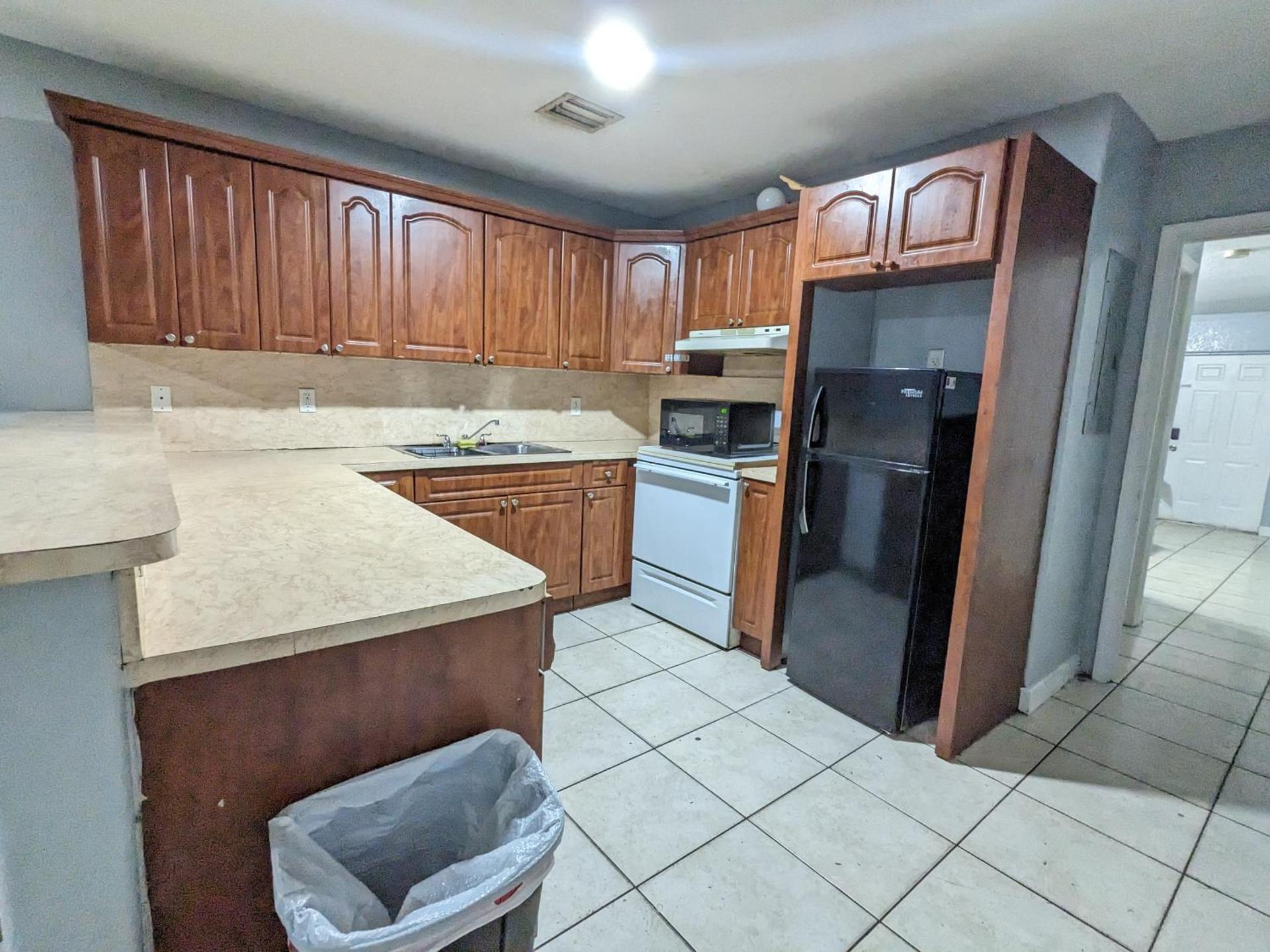 Kitchen or kitchenette