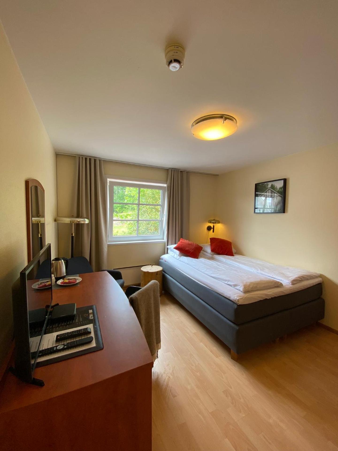 Photo of the whole room