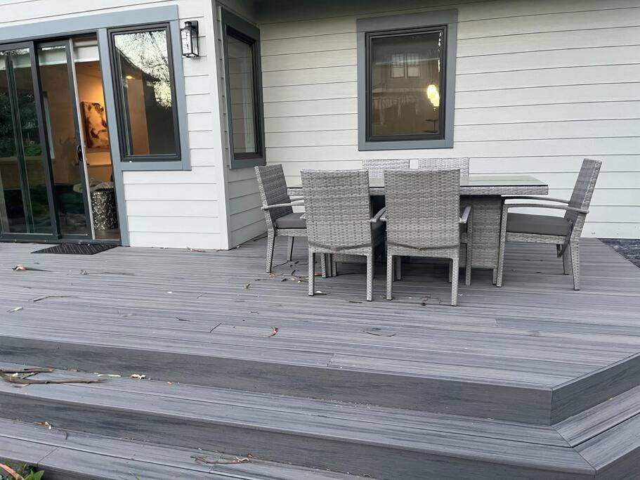 Fabulous Beach Get Away - Brand New Beach House