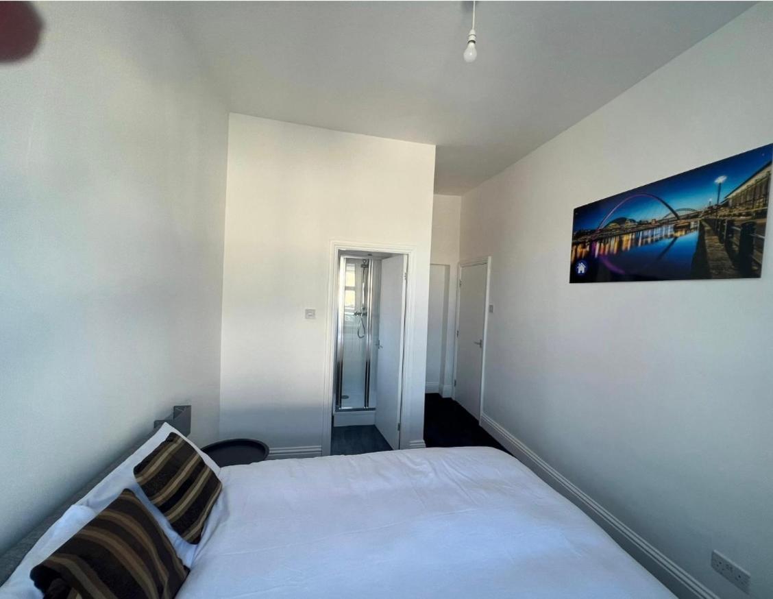Spacious 2bedroom property by Star Suites