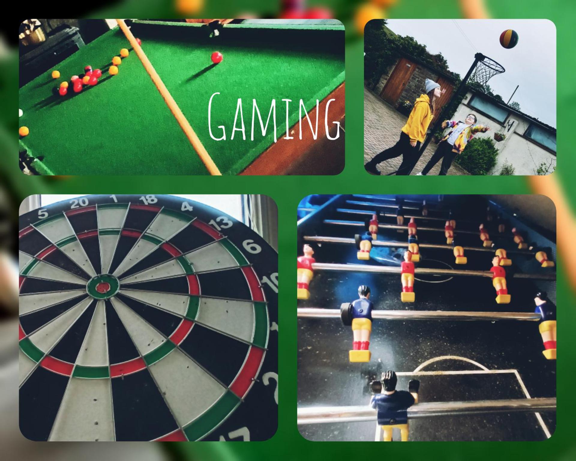 Stones Cottage Farm, nr Haworth, family friendly, work friendly, gaming barn, hot tub, free wifi, free parking, EV point