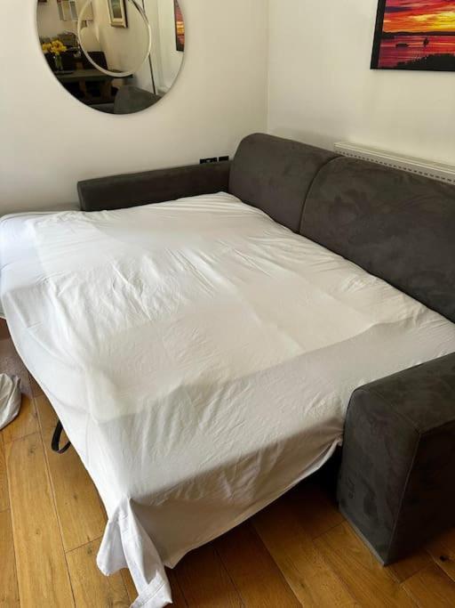 THE BOATHOUSE. The gateway to the Jurassic Coast