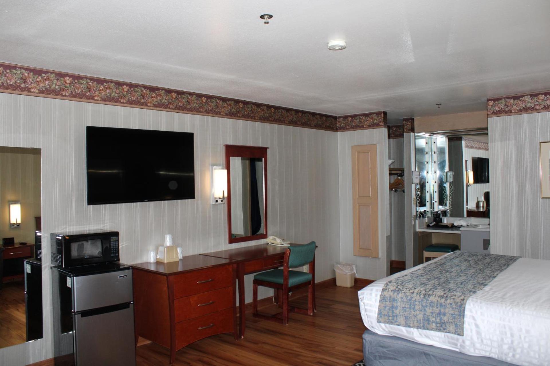 Americas Best Value Inn Phoenix Medford