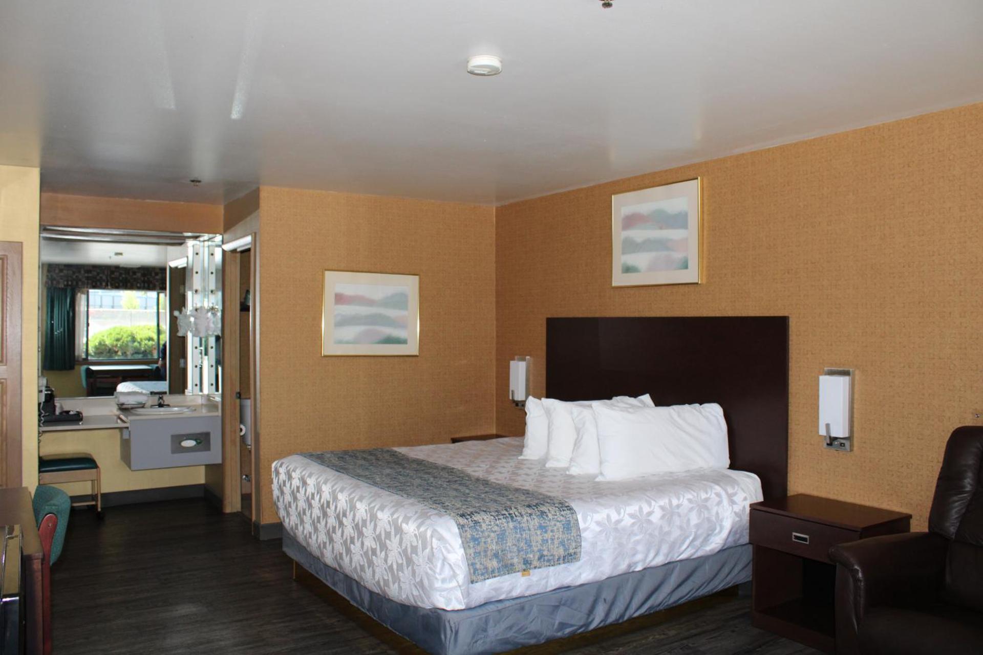 Americas Best Value Inn Phoenix Medford