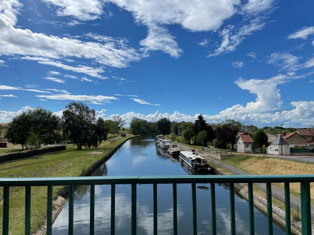 Hébergement atypique refait a neuf 2 chambres