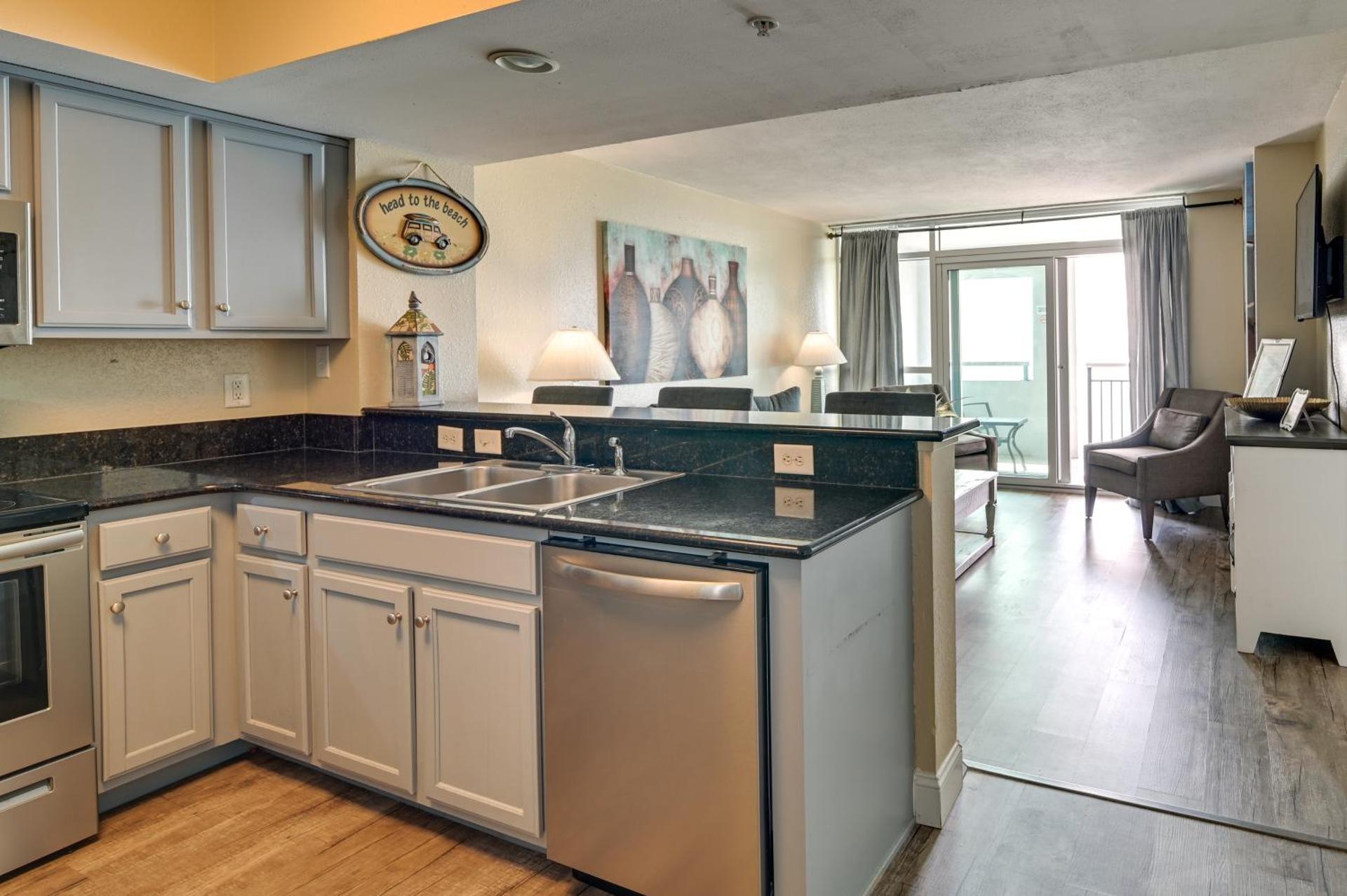 Oceanfront Myrtle Beach Condo with Pools and Hot Tubs