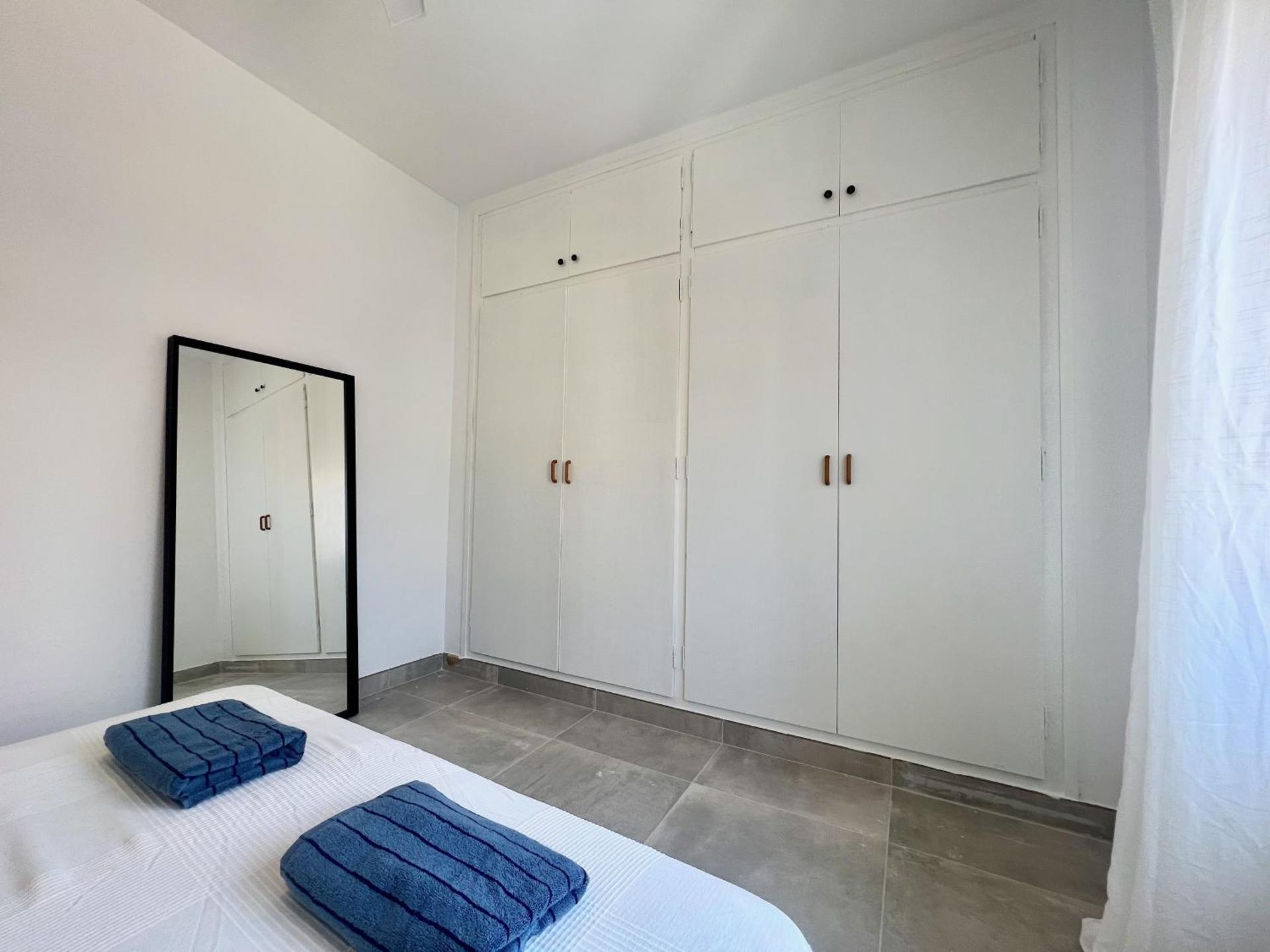 GOLDEN COAST CALAFELL 2