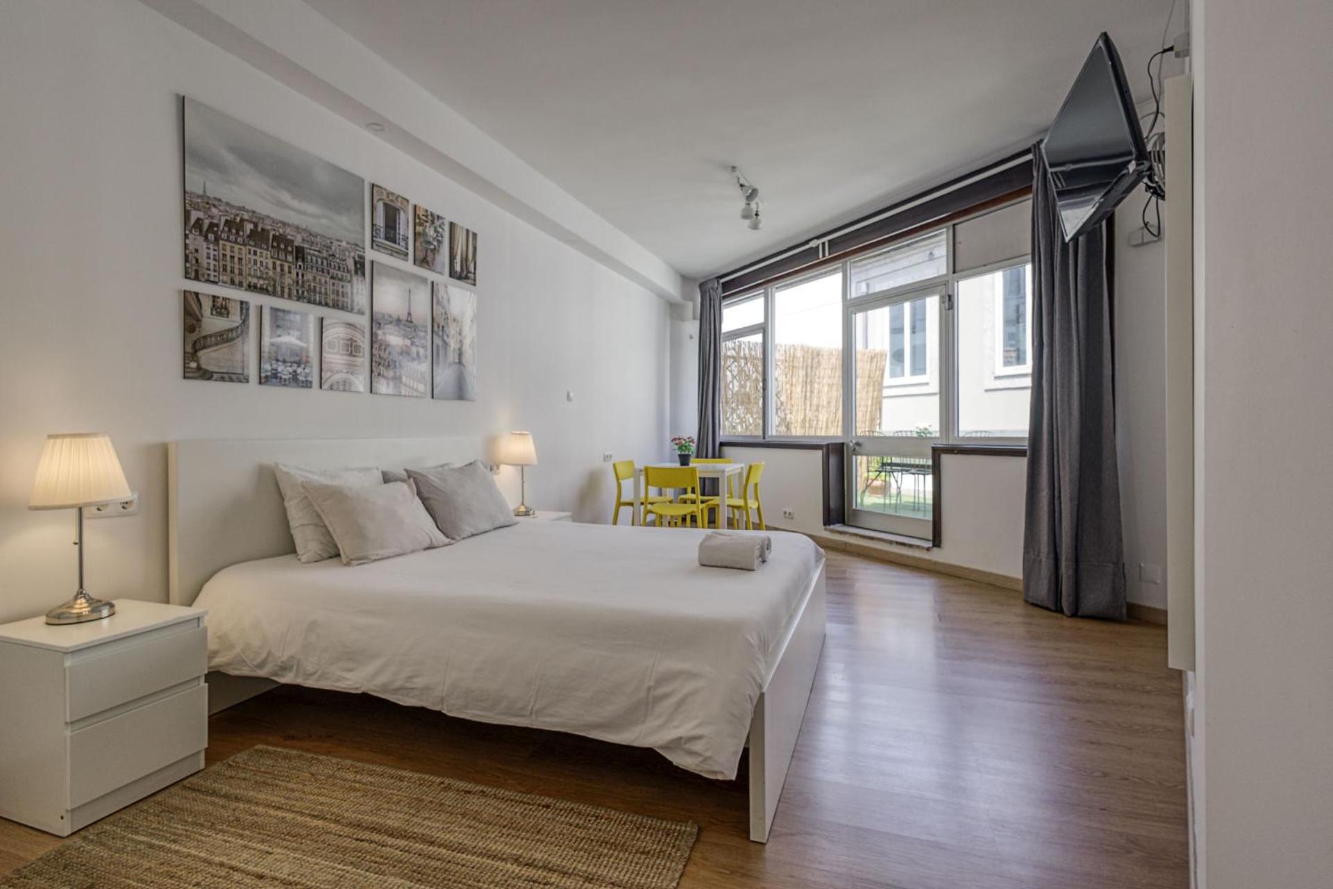 Travel & Live Aliados Apartment