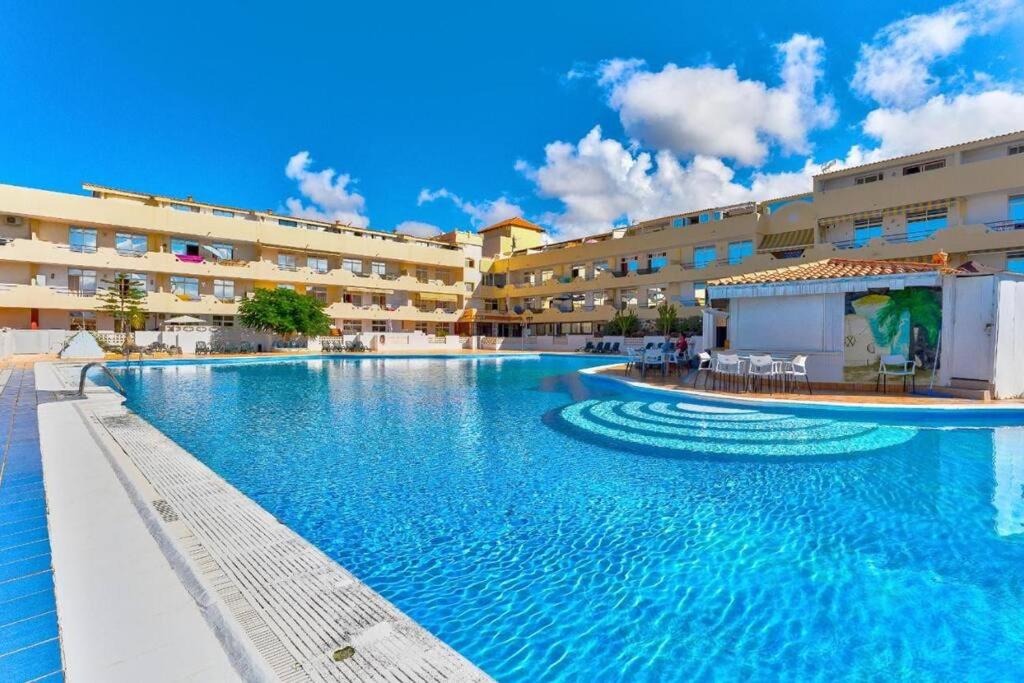 Acogedor apartamento con vistas al mar