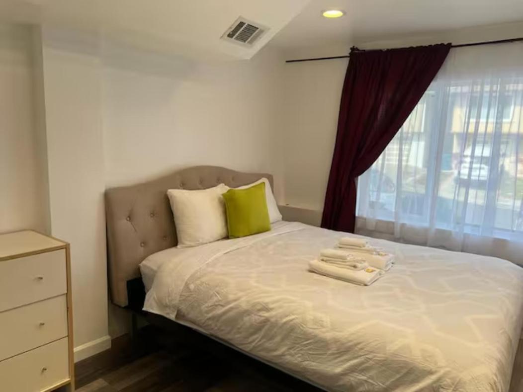 Affordable Private Rooms with Shared Bath Kitchen near SFO (SA)