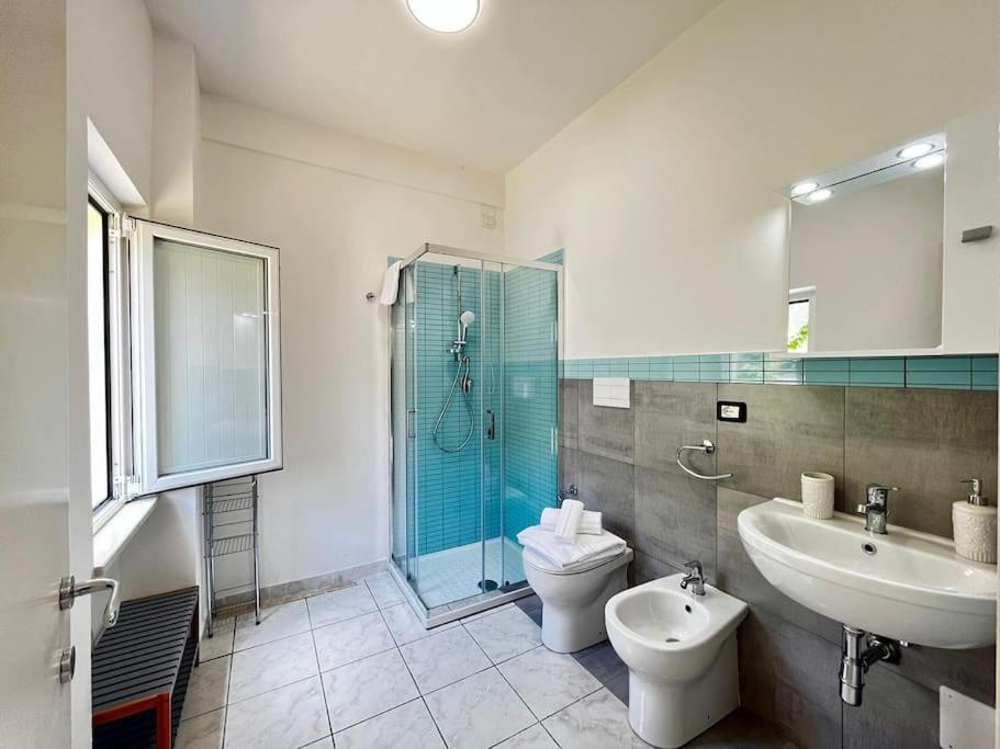 CAMERA Wi-Fi Clima Parcheggio