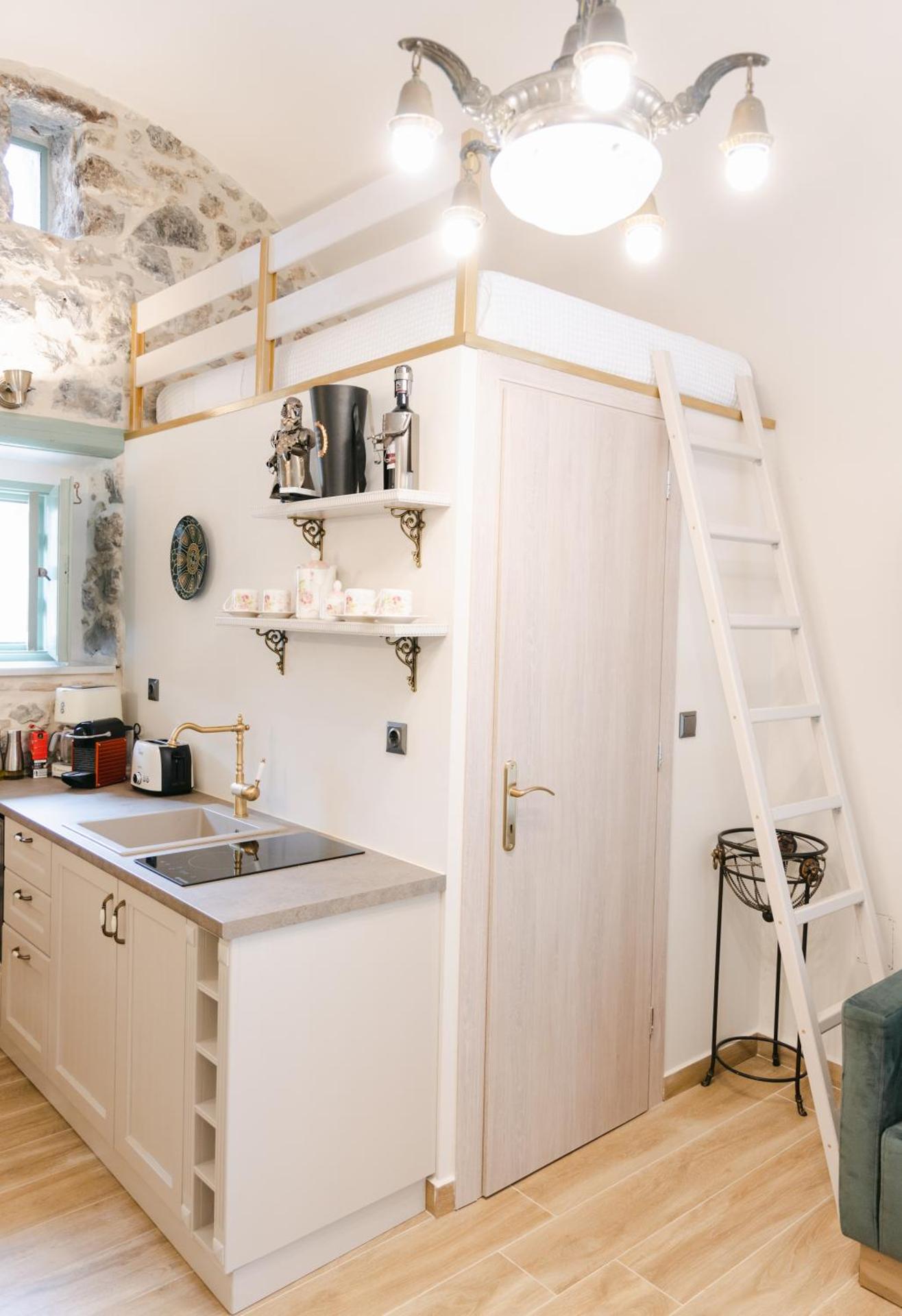 LA TORE DI MONTENEGRO