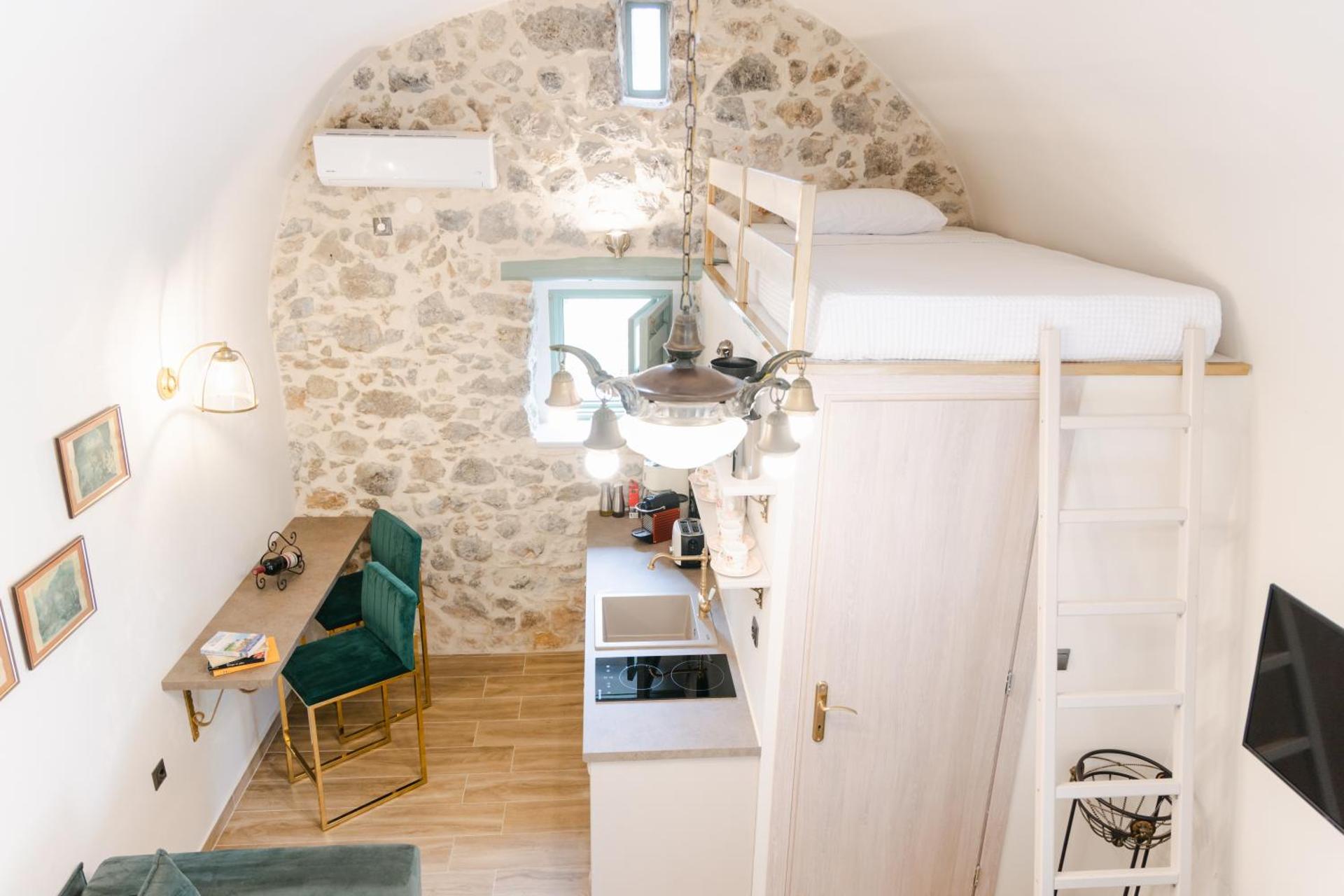 LA TORE DI MONTENEGRO