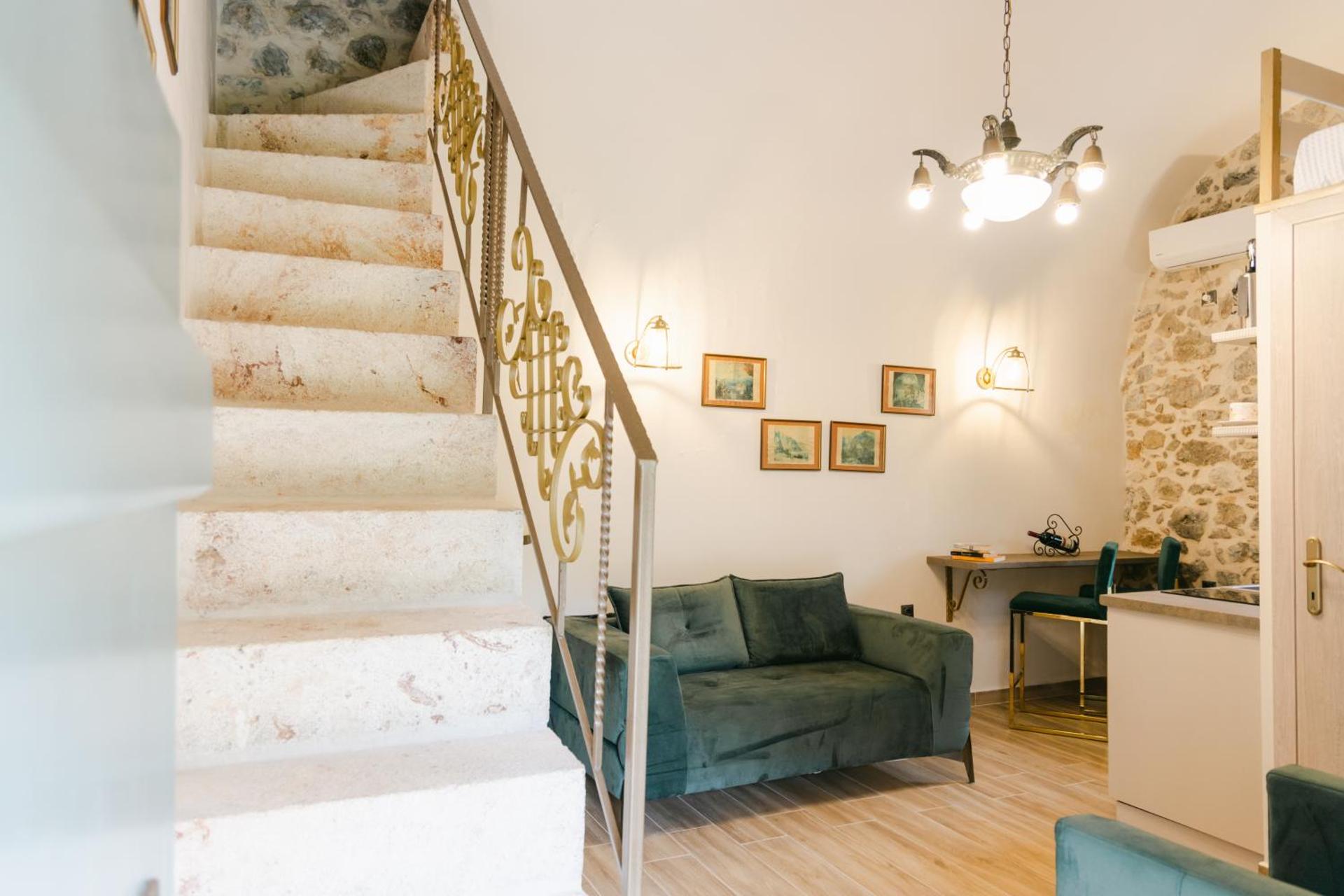 LA TORE DI MONTENEGRO