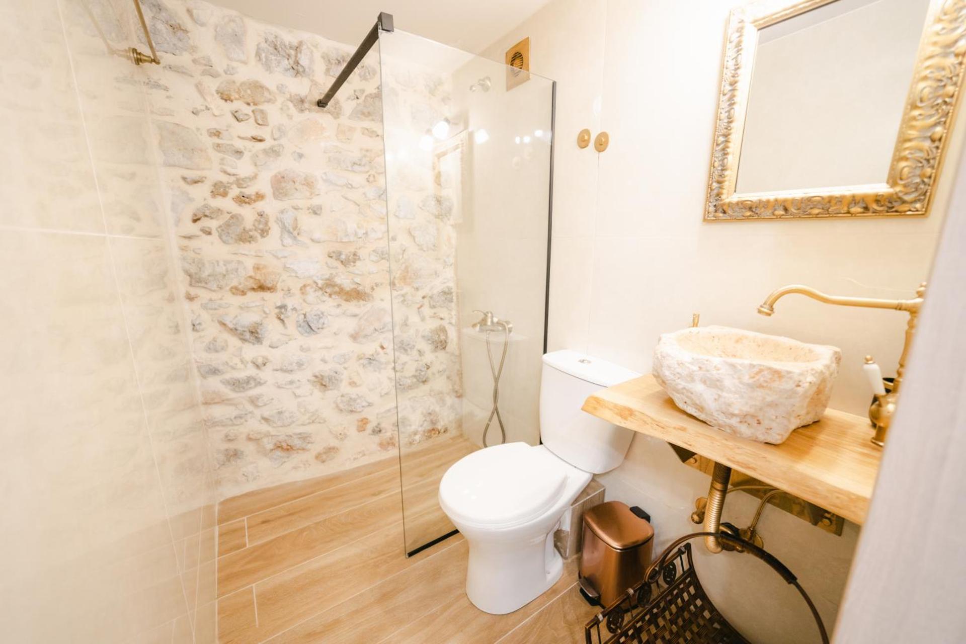 LA TORE DI MONTENEGRO