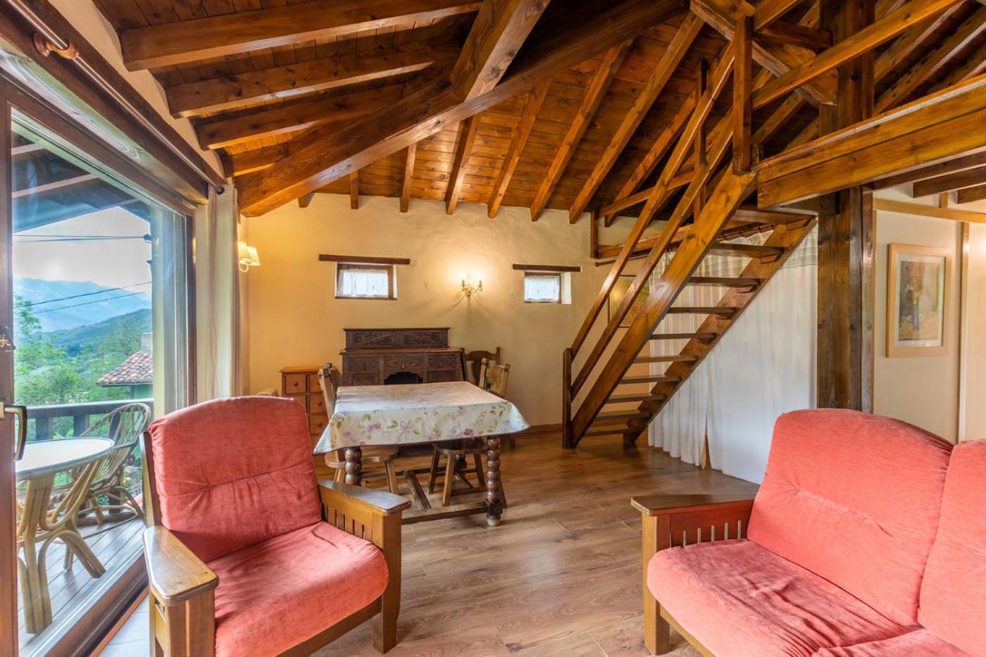 Apartamentos Rurales Los Picos de Redo