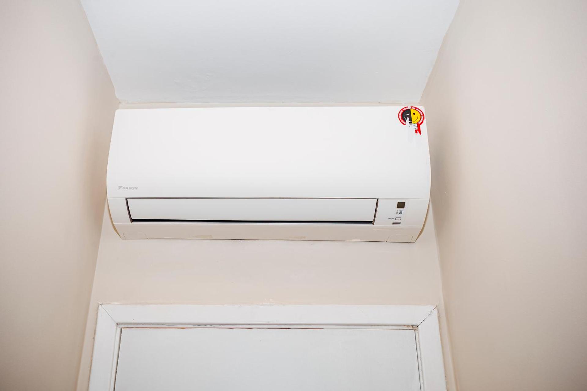 Flat Top - 100 M Da Praia De Pitangueiras 4083