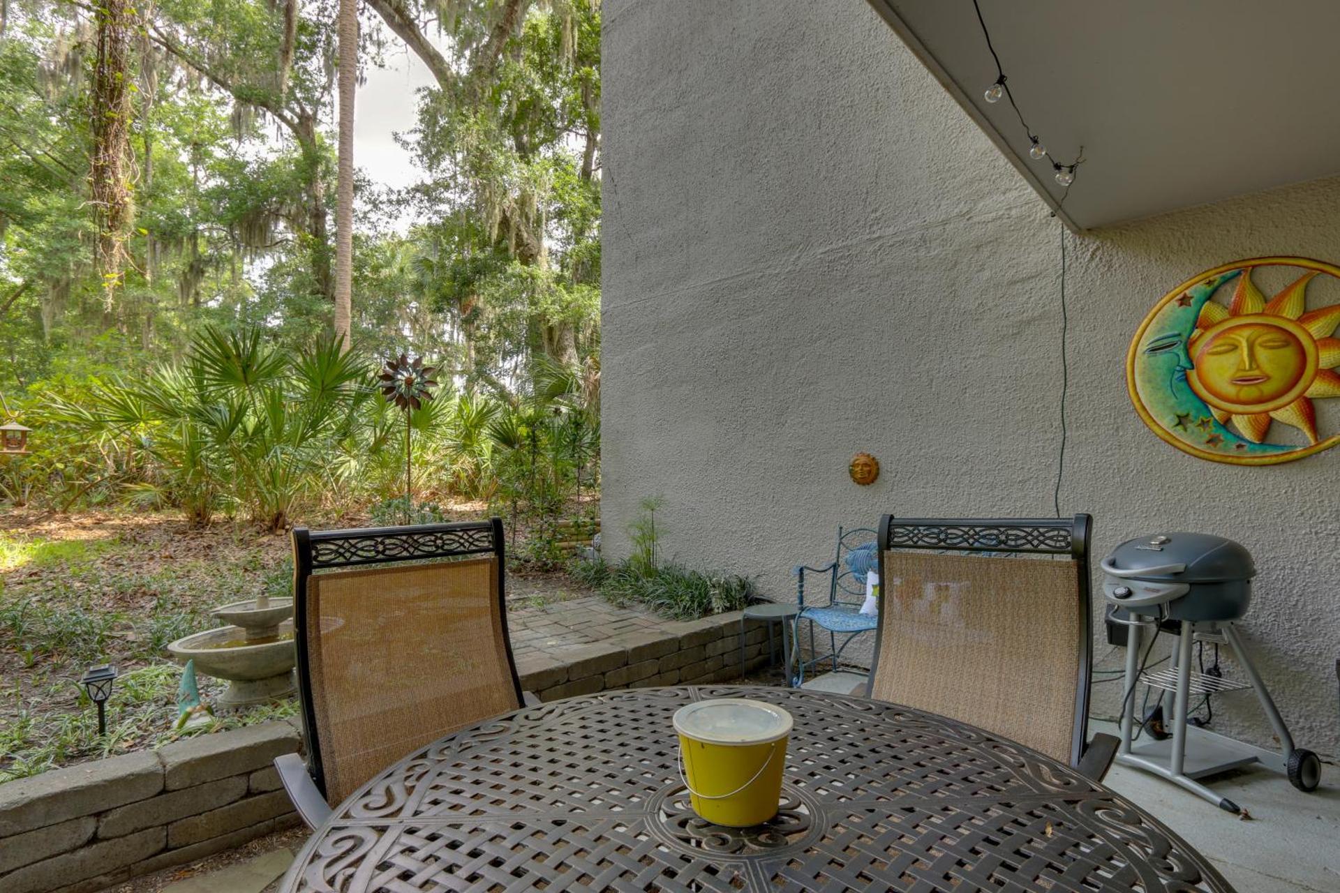 Serene Hilton Head Island Condo with Community Pool!