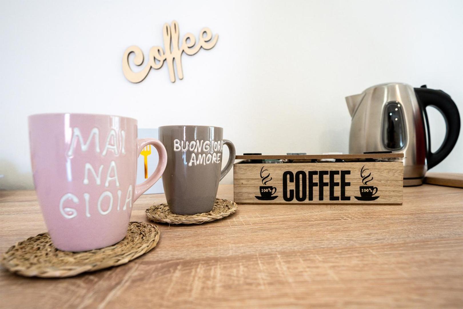 Coffee/tea facilities