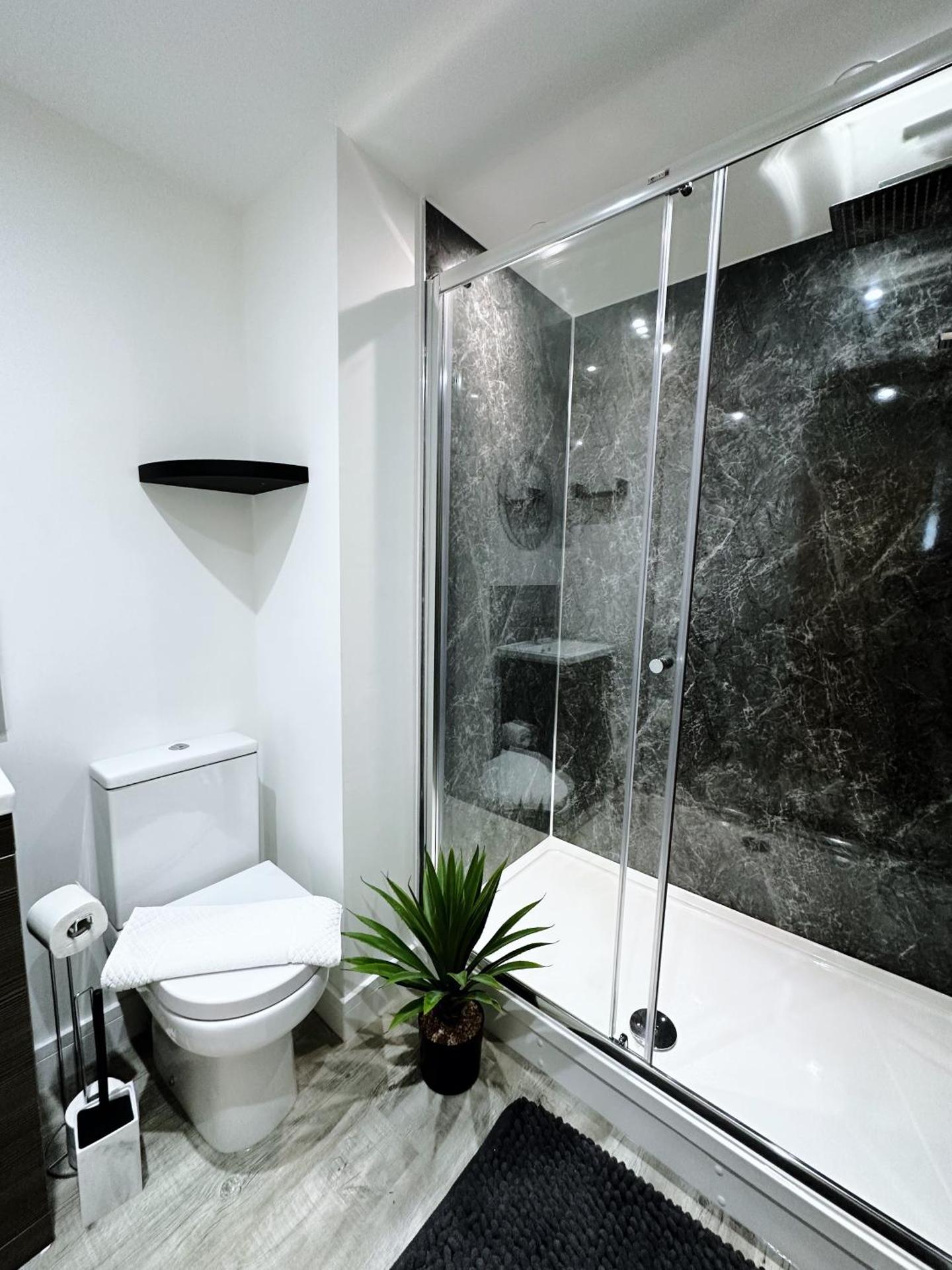 The Atlantis - Tower Apartments