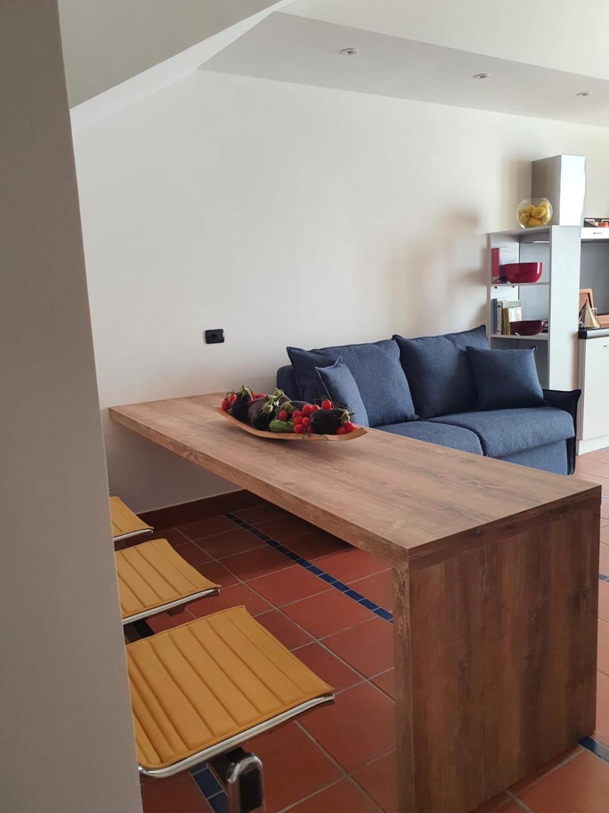 Camelia 12 Apartments